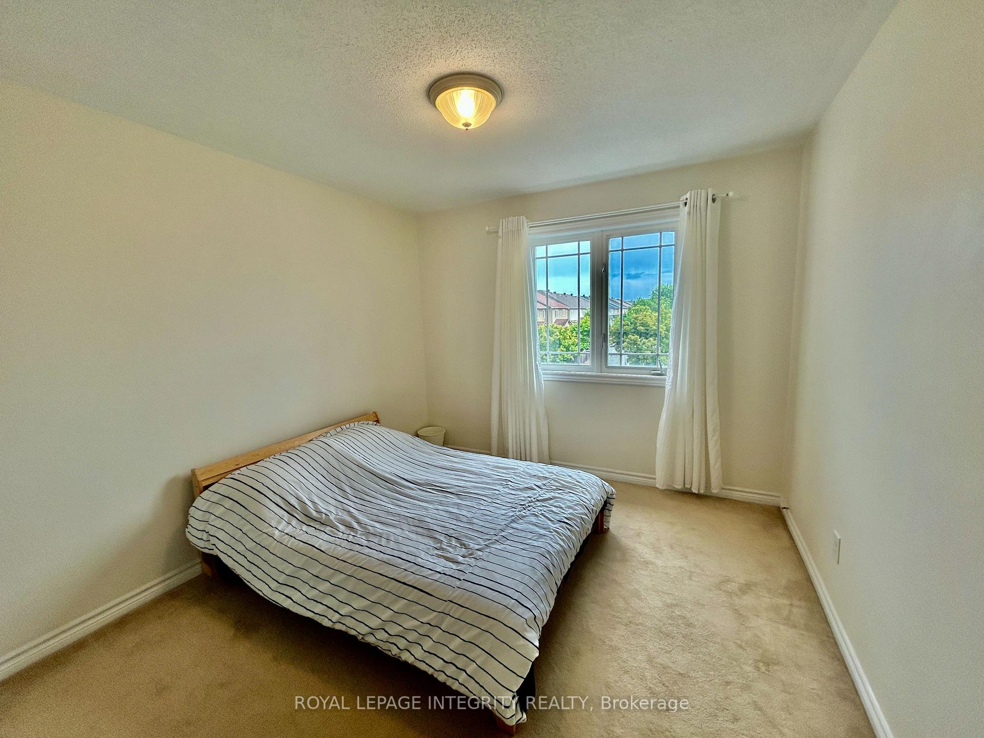 Photo 15 of 427 Celtic Ridge Crescent, Ottawa, Kanata - Morgan's Grant/South March — HOMEH