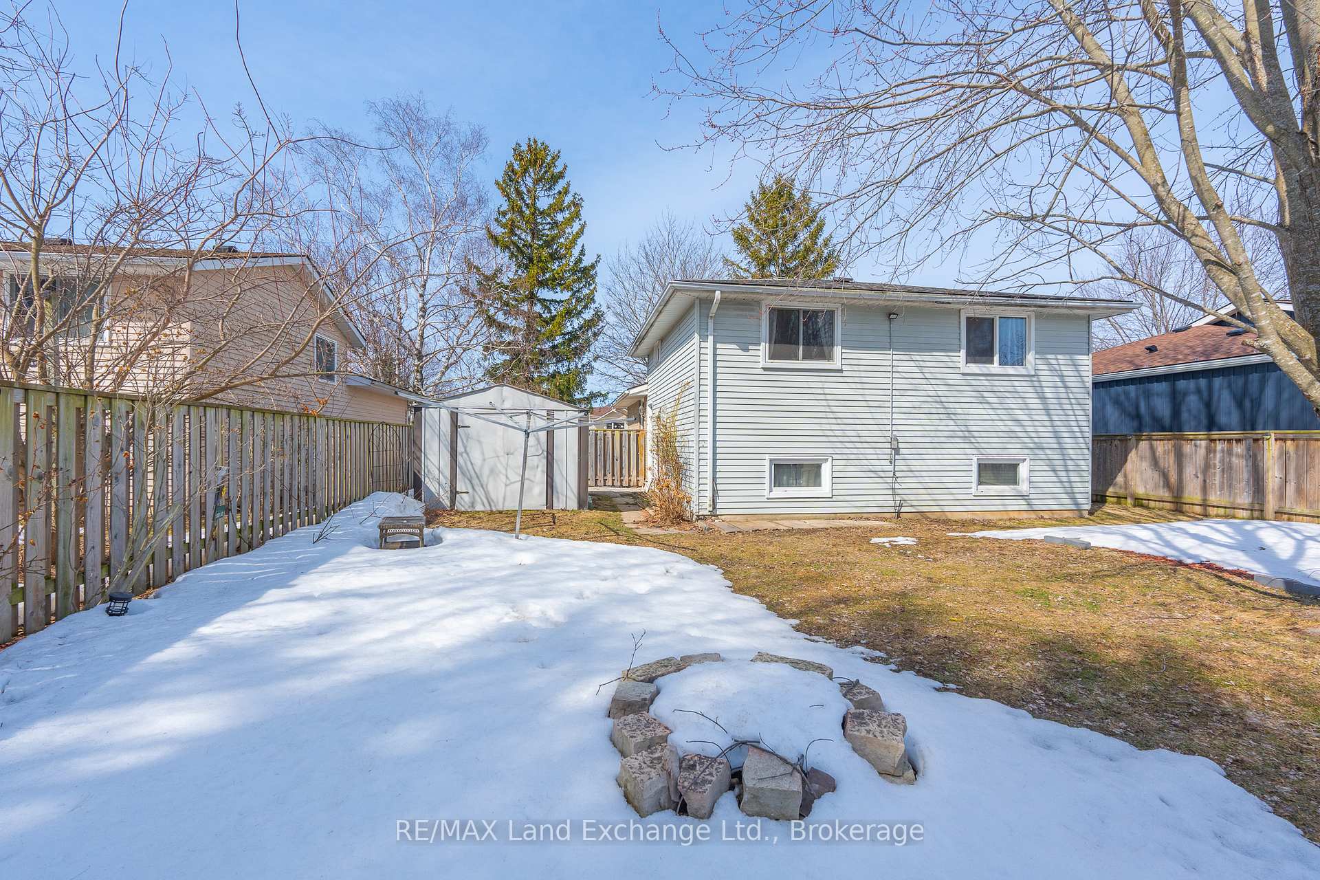 Photo 4 of 629 Scott Street, Kincardine — HOMEH