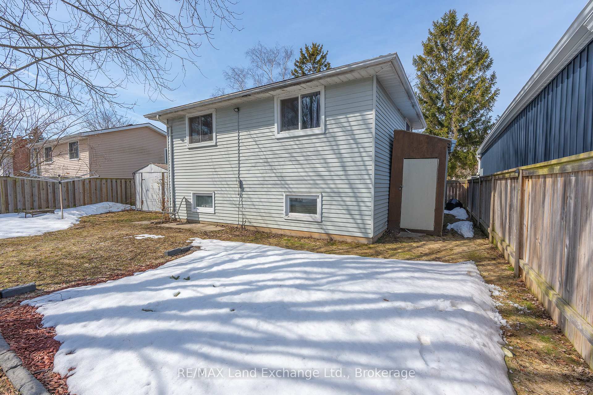 Photo 9 of 629 Scott Street, Kincardine — HOMEH