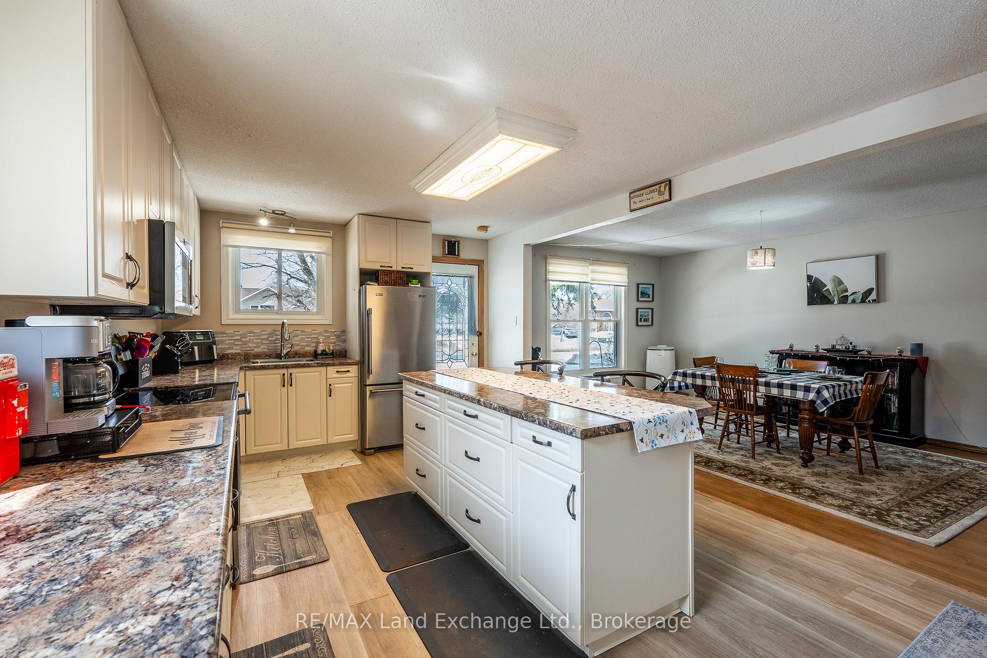 Photo 13 of 629 Scott Street, Kincardine — HOMEH