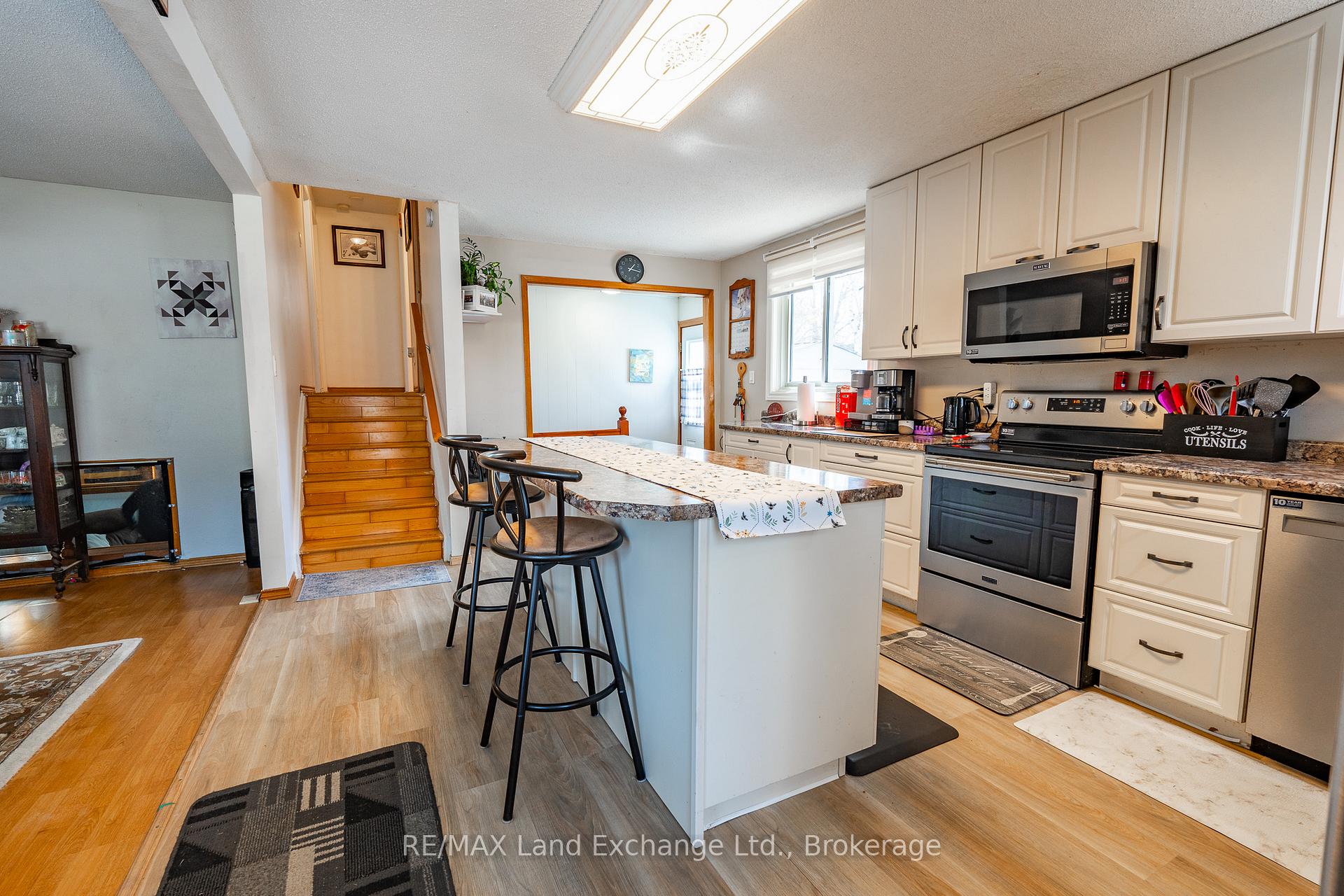 Photo 15 of 629 Scott Street, Kincardine — HOMEH