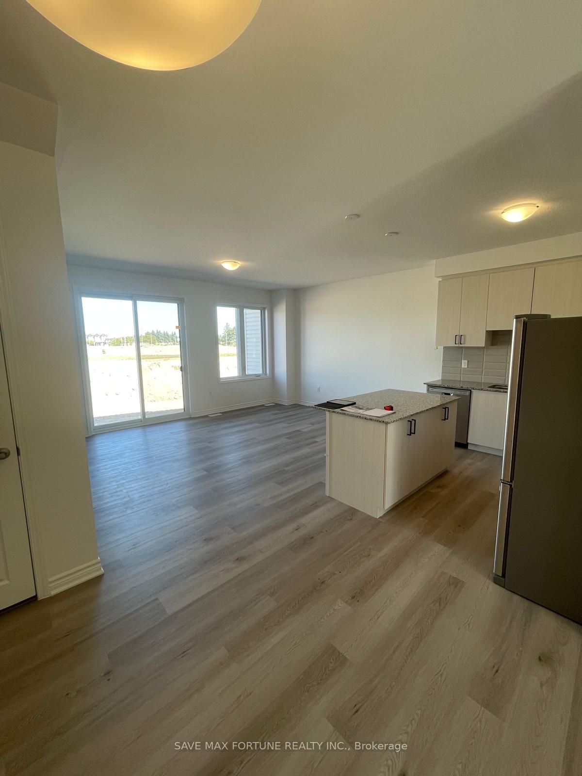 Photo 2 of 196 Stamson Street, Kitchener — HOMEH