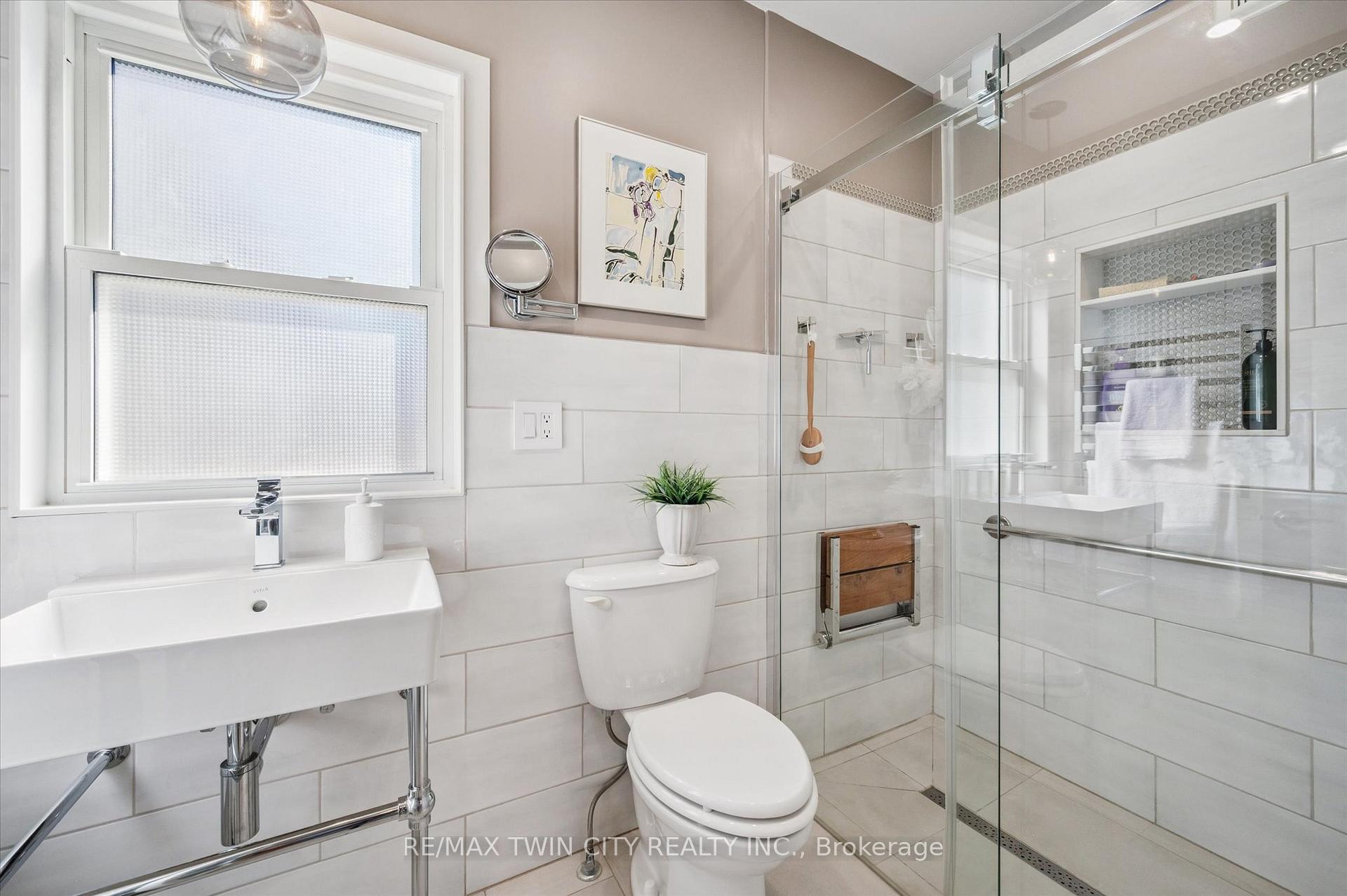 Photo 16 of 45 Samuel Street, Kitchener — HOMEH