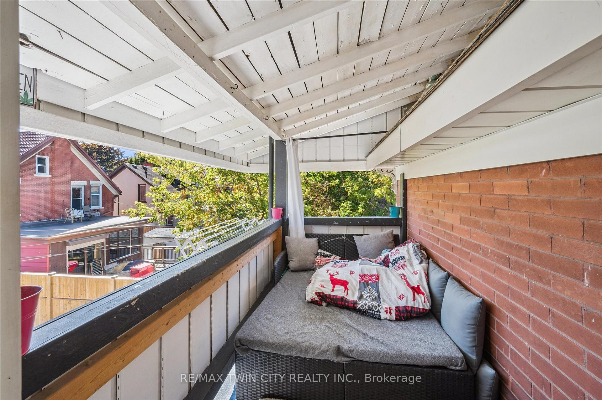 Photo 28 of 45 Samuel Street, Kitchener — HOMEH