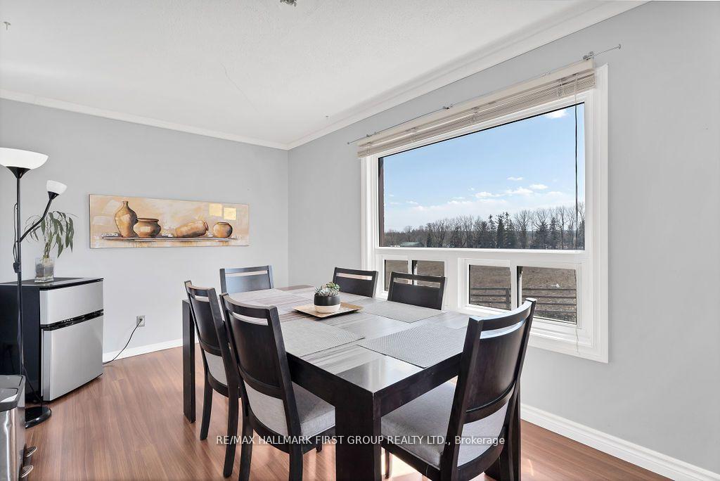 Photo 6 of 16585 Jane Street, King, Rural King — HOMEH