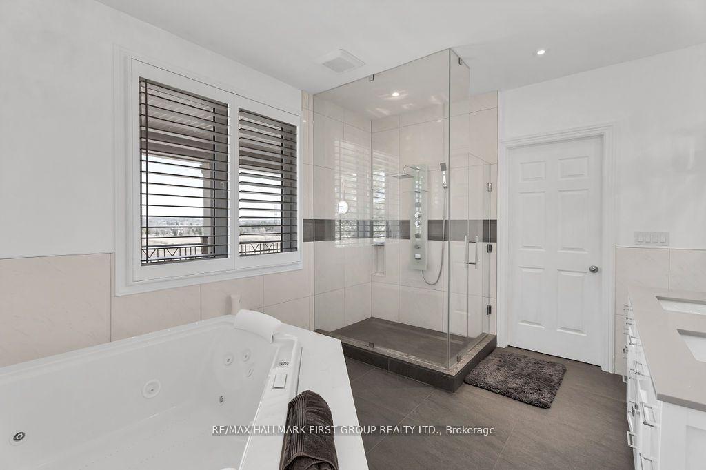 Photo 25 of 16585 Jane Street, King, Rural King — HOMEH