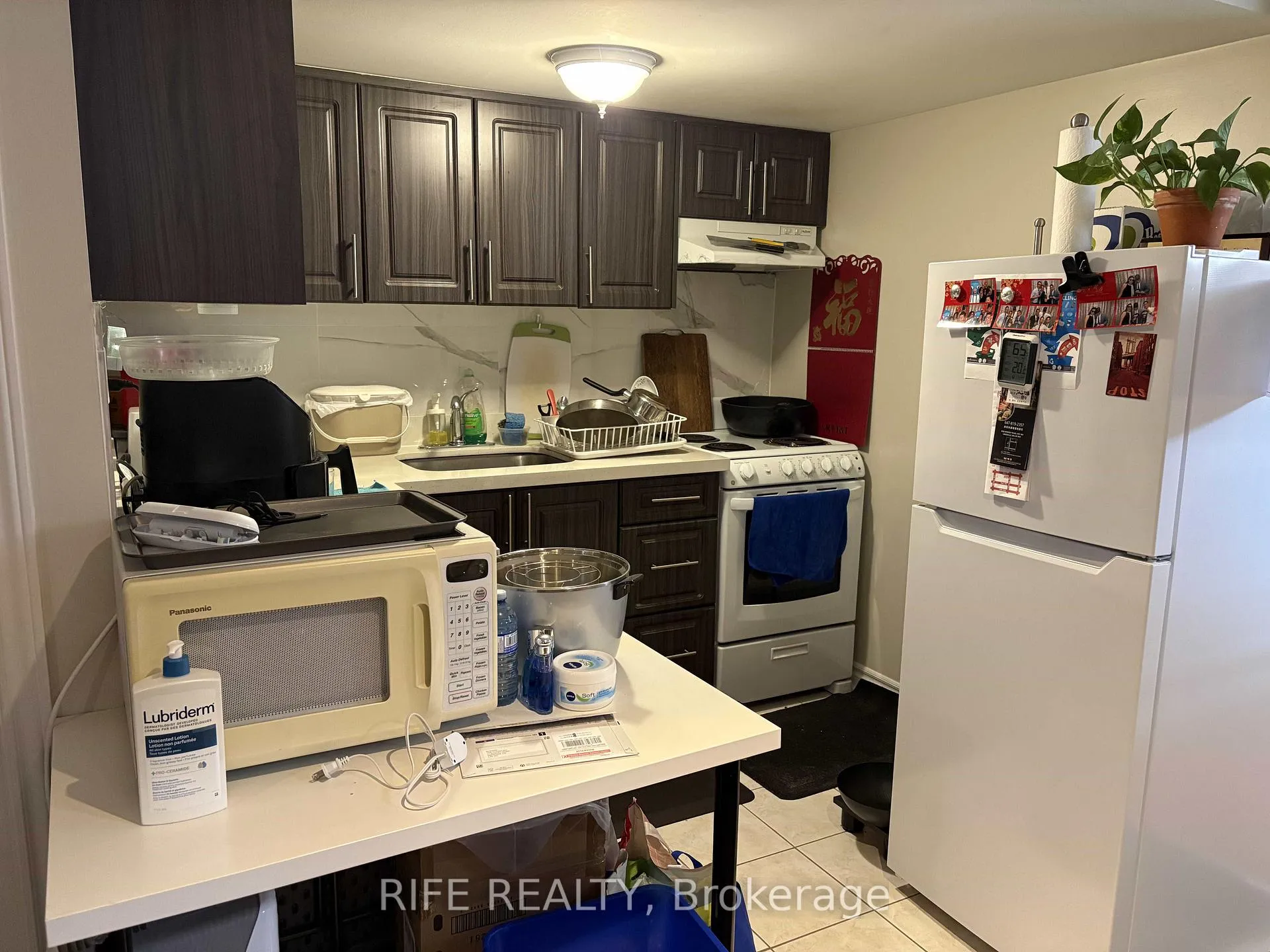 Photo 3 of Unit Lower Unit, 21 Boxhill Road, Markham, Milliken Mills East — HOMEH