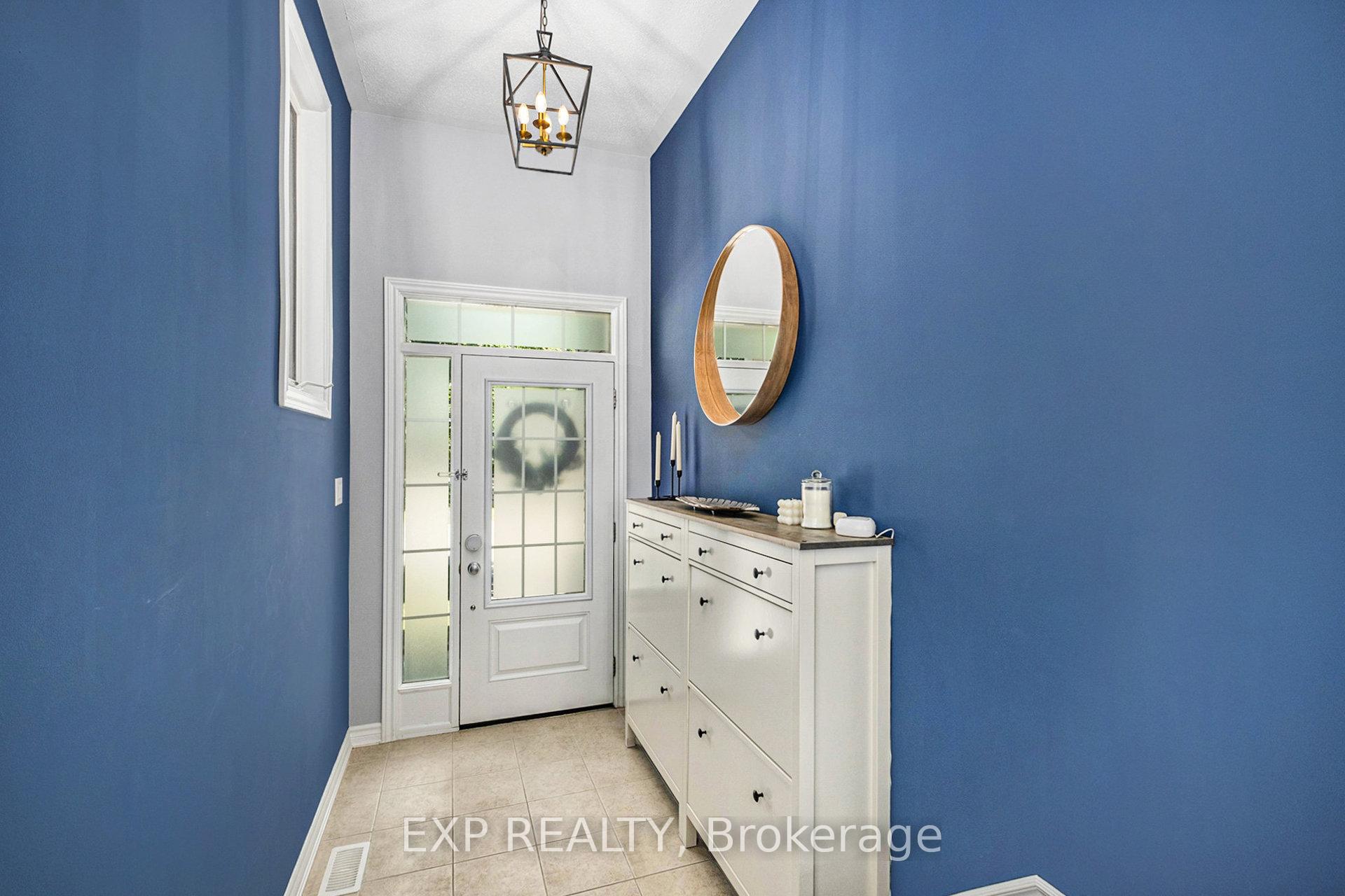 Photo 4 of 233 Rivertree Street, Ottawa, Kanata - Emerald Meadows/Trailwest — HOMEH