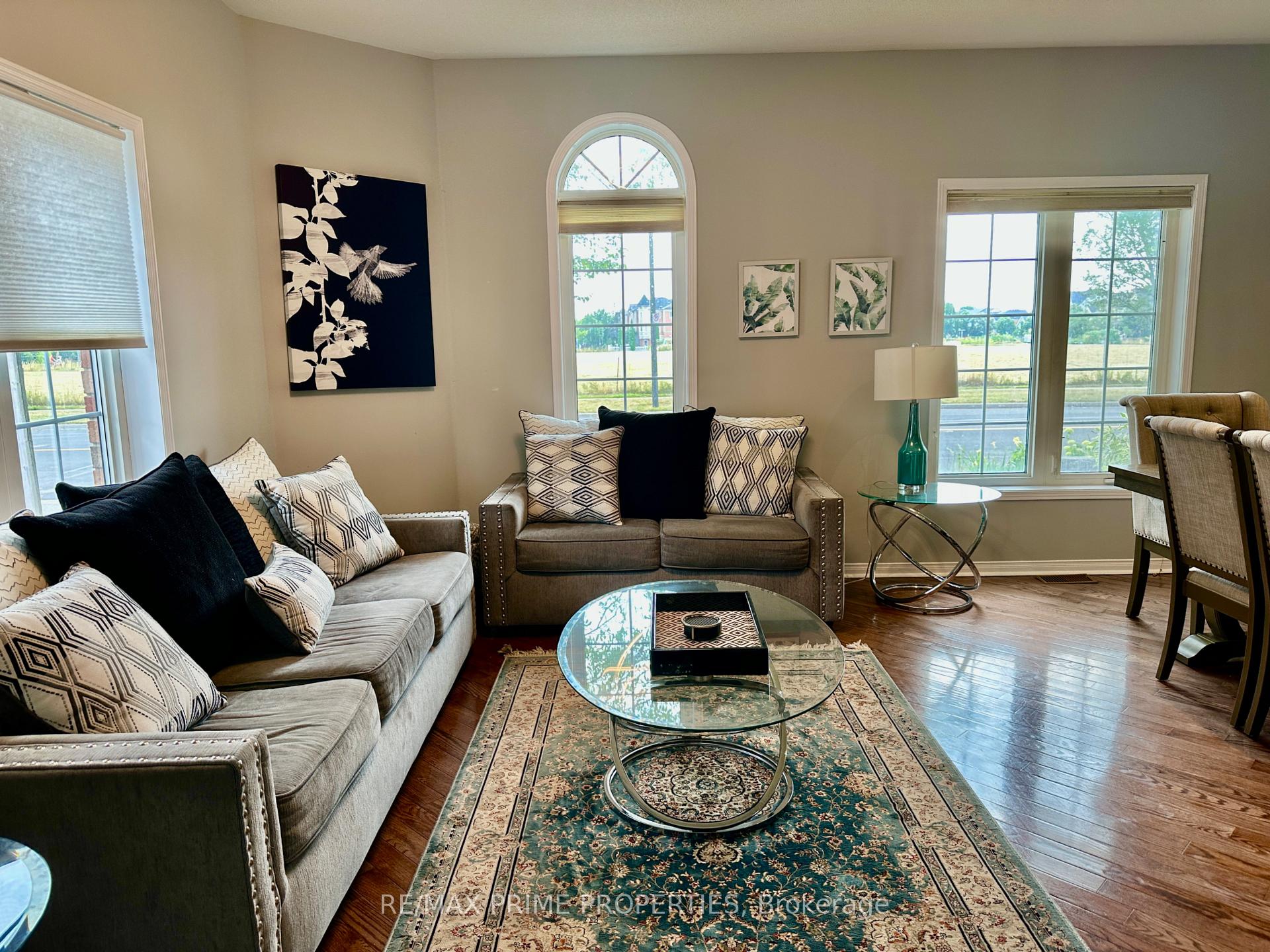 Photo 5 of 152 Whites Hill Avenue, Markham, Cornell — HOMEH