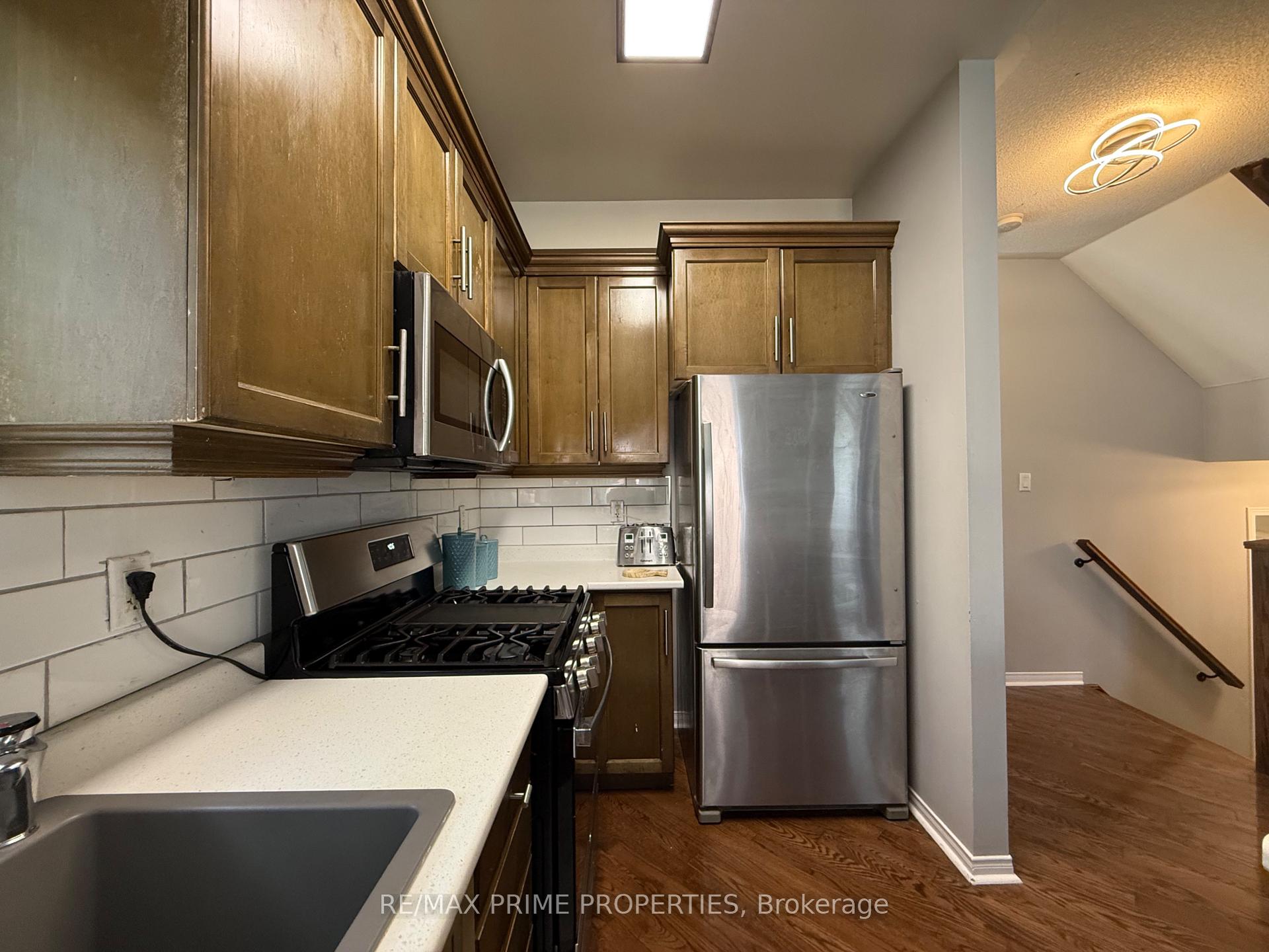 Photo 10 of 152 Whites Hill Avenue, Markham, Cornell — HOMEH
