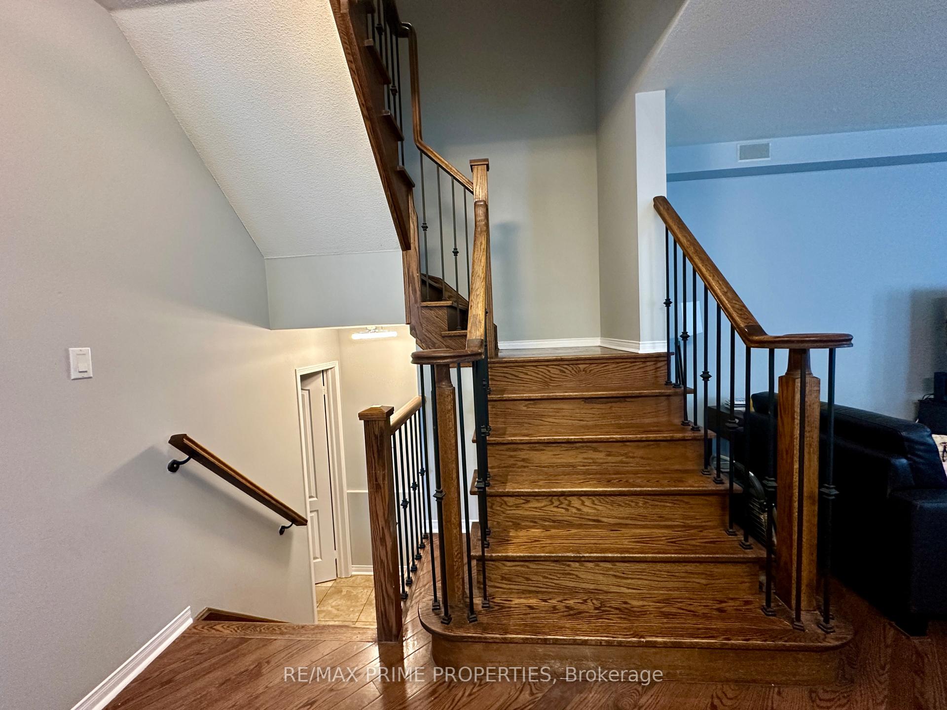 Photo 16 of 152 Whites Hill Avenue, Markham, Cornell — HOMEH