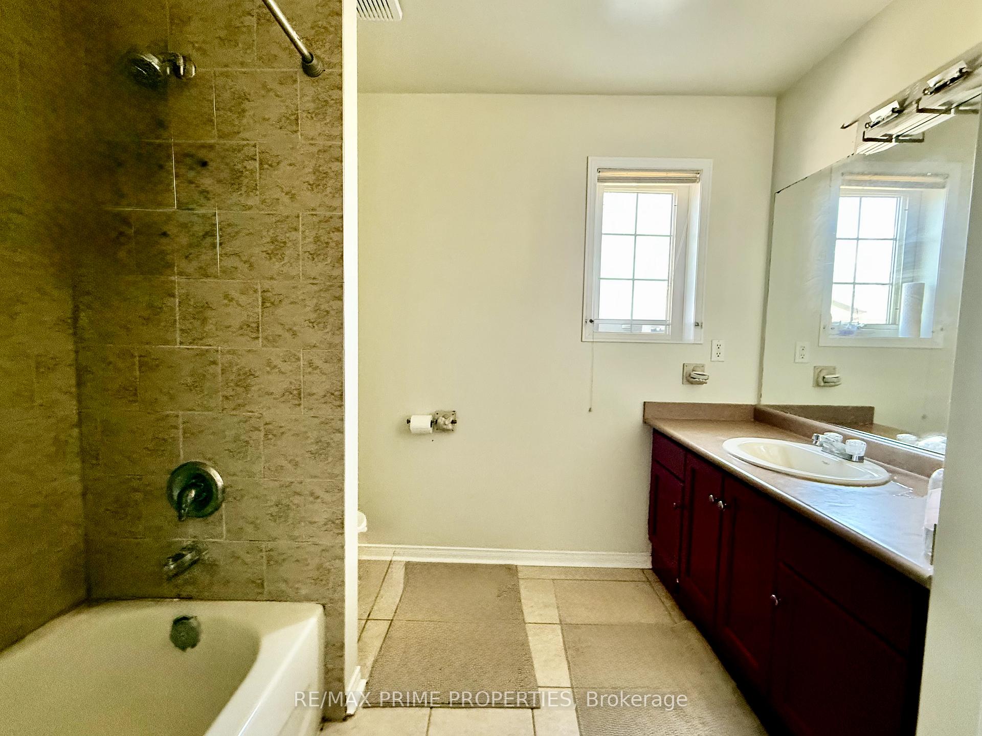 Photo 19 of 152 Whites Hill Avenue, Markham, Cornell — HOMEH