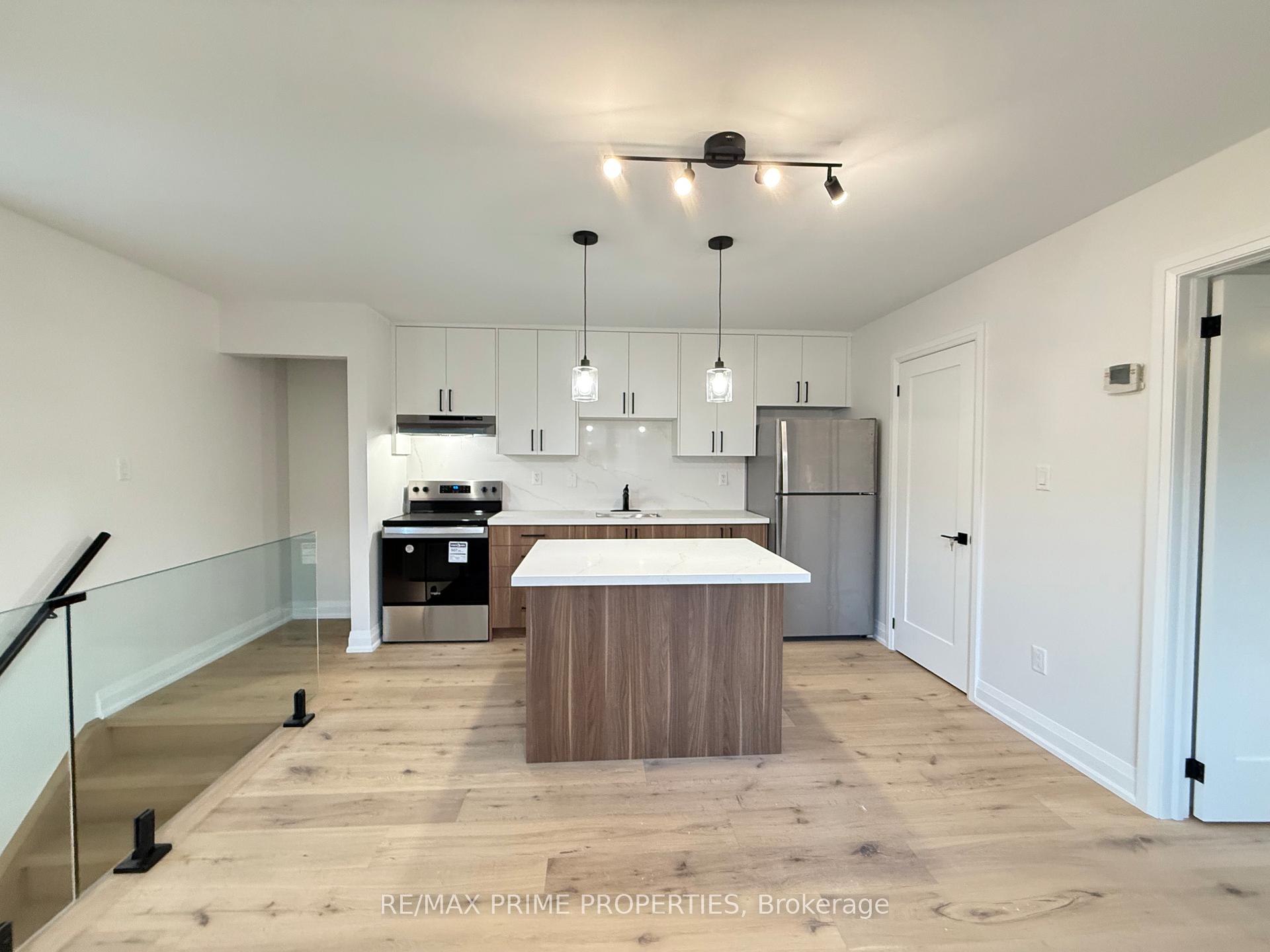 Photo 24 of 152 Whites Hill Avenue, Markham, Cornell — HOMEH