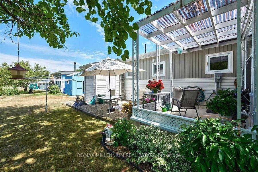 Photo 29 of 105 Linden Lane, Innisfil, Rural Innisfil — HOMEH