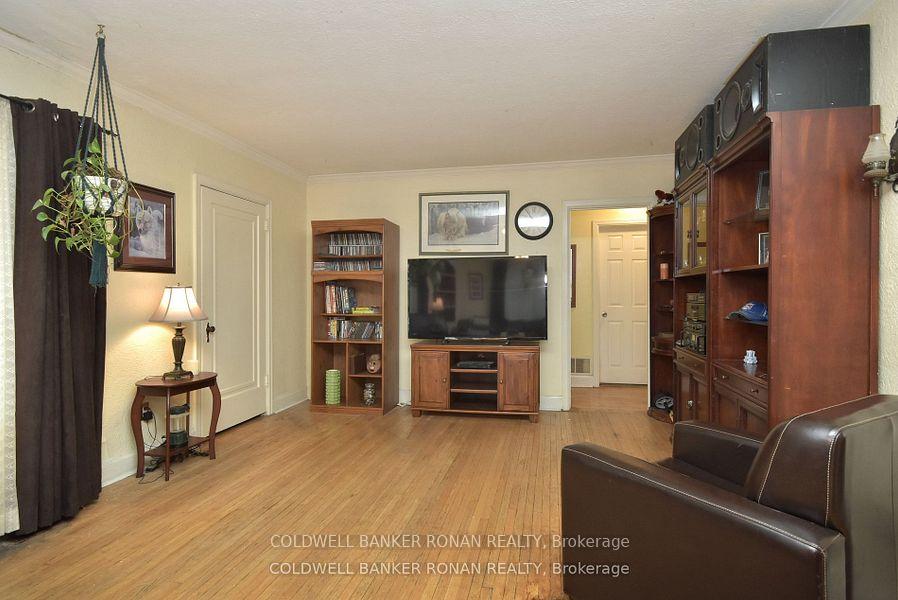 Photo 11 of 13155 Highway 27, King, Nobleton — HOMEH