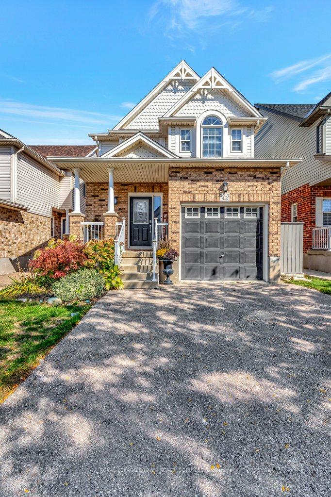 Photo 2 of 42 Verona Street, Kitchener, Huron Park — HOMEH