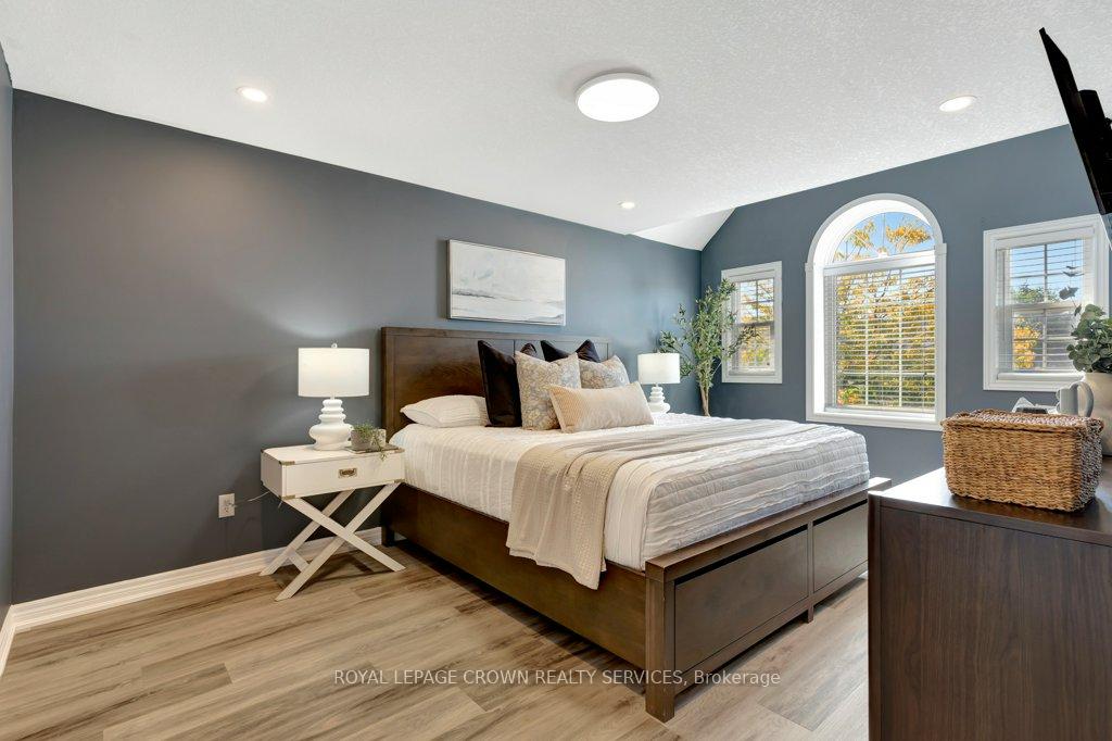 Photo 19 of 42 Verona Street, Kitchener, Huron Park — HOMEH