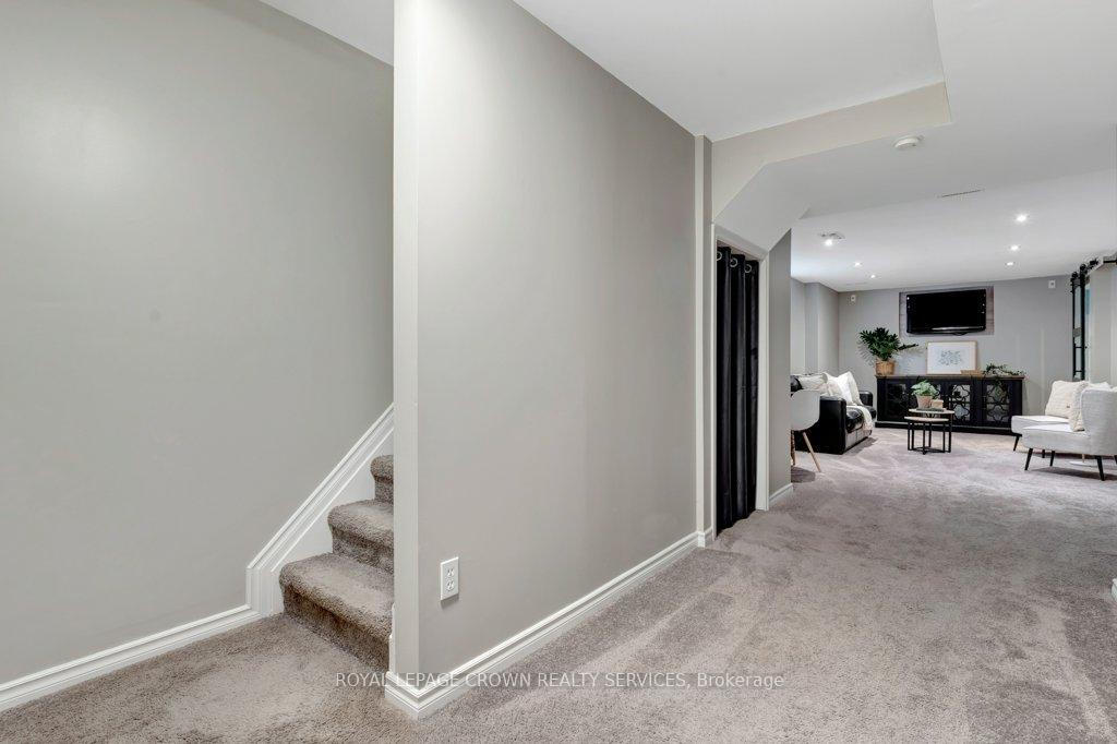 Photo 28 of 42 Verona Street, Kitchener, Huron Park — HOMEH