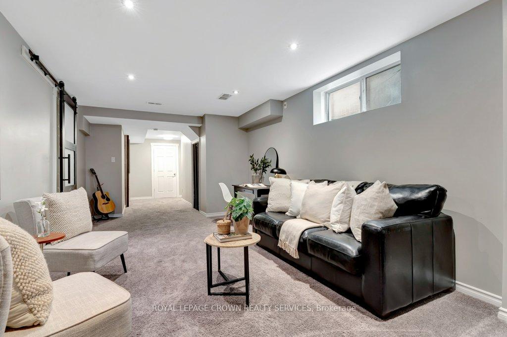 Photo 34 of 42 Verona Street, Kitchener, Huron Park — HOMEH
