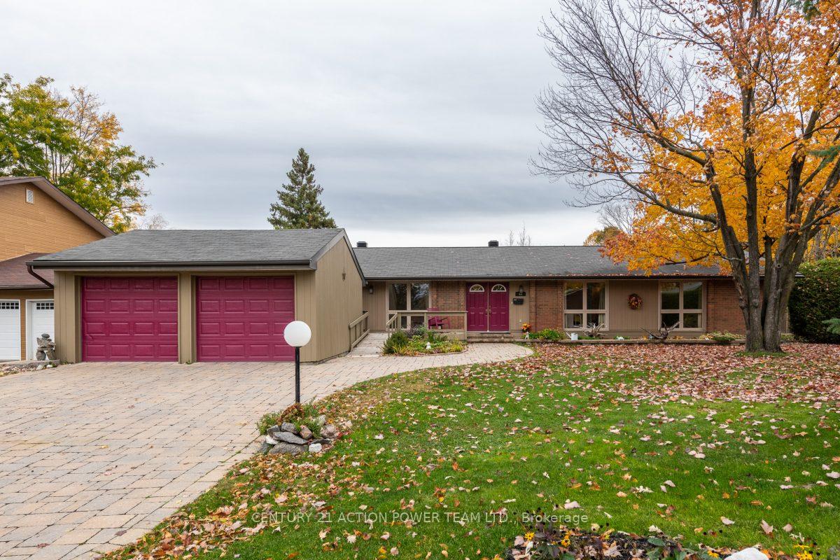 Photo 1 of 64 Banting Way, Ottawa, Kanata - Beaverbrook — HOMEH