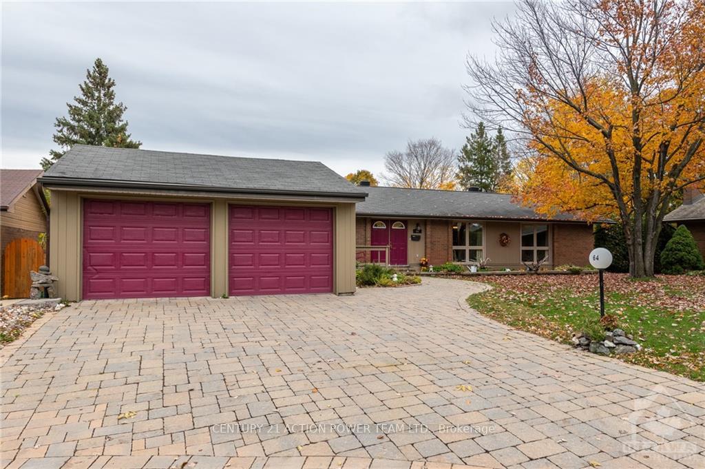 Photo 2 of 64 Banting Way, Ottawa, Kanata - Beaverbrook — HOMEH