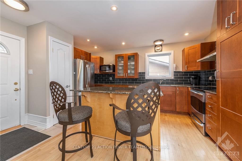 Photo 6 of 64 Banting Way, Ottawa, Kanata - Beaverbrook — HOMEH