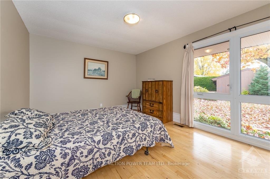 Photo 17 of 64 Banting Way, Ottawa, Kanata - Beaverbrook — HOMEH