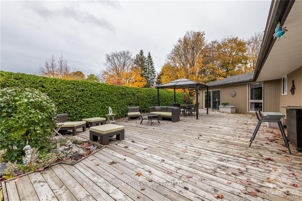 Photo 25 of 64 Banting Way, Ottawa, Kanata - Beaverbrook — HOMEH