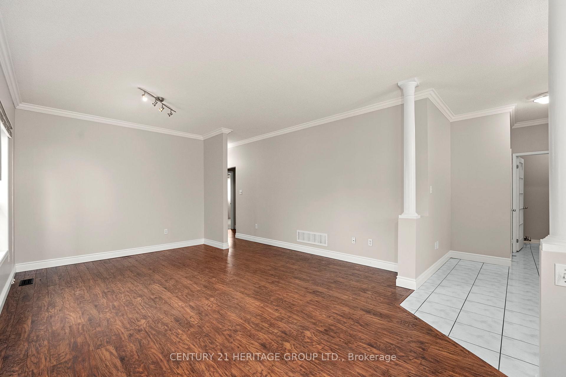 Photo 8 of 1901 Emerald Court, Innisfil, Alcona — HOMEH