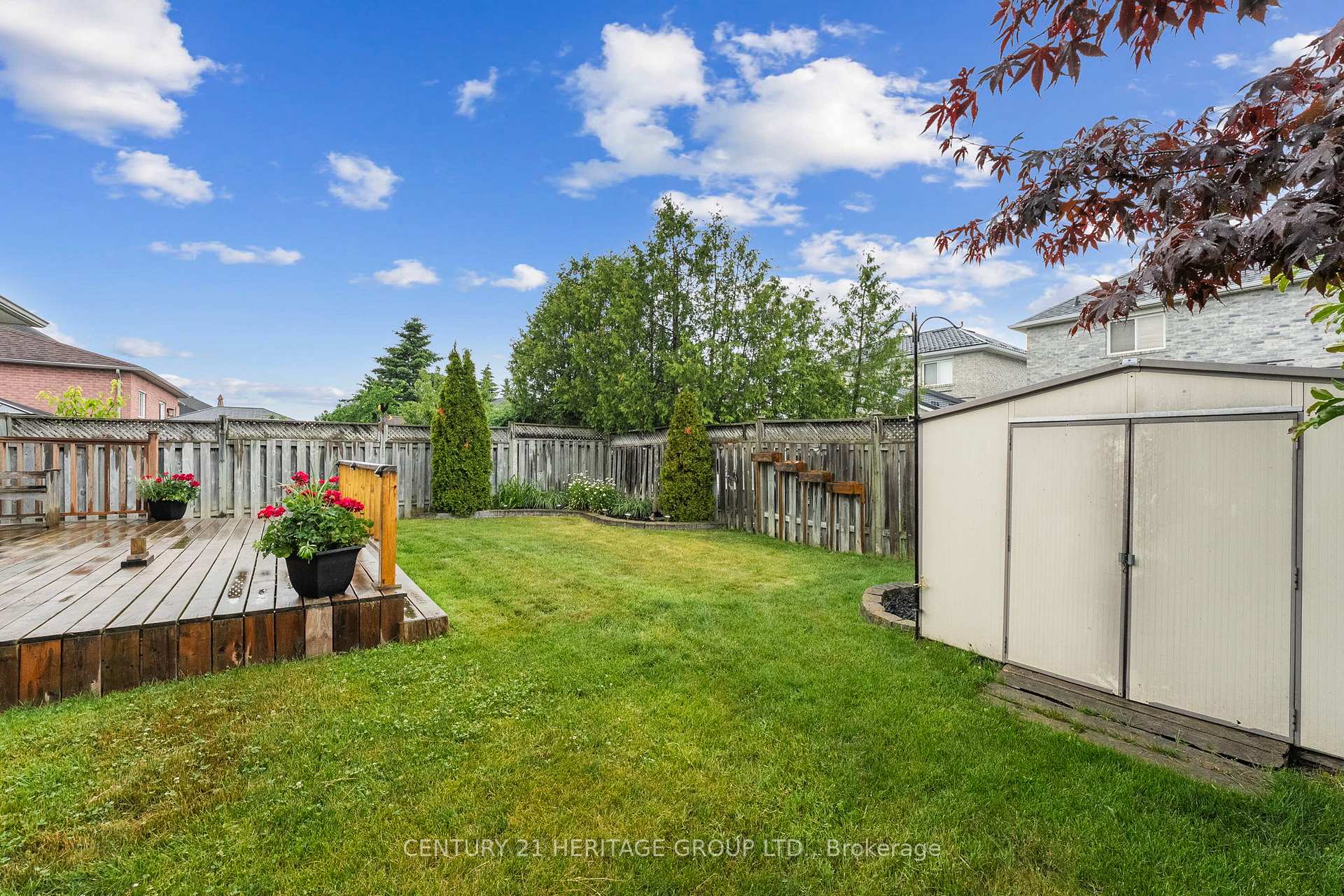 Photo 36 of 1901 Emerald Court, Innisfil, Alcona — HOMEH