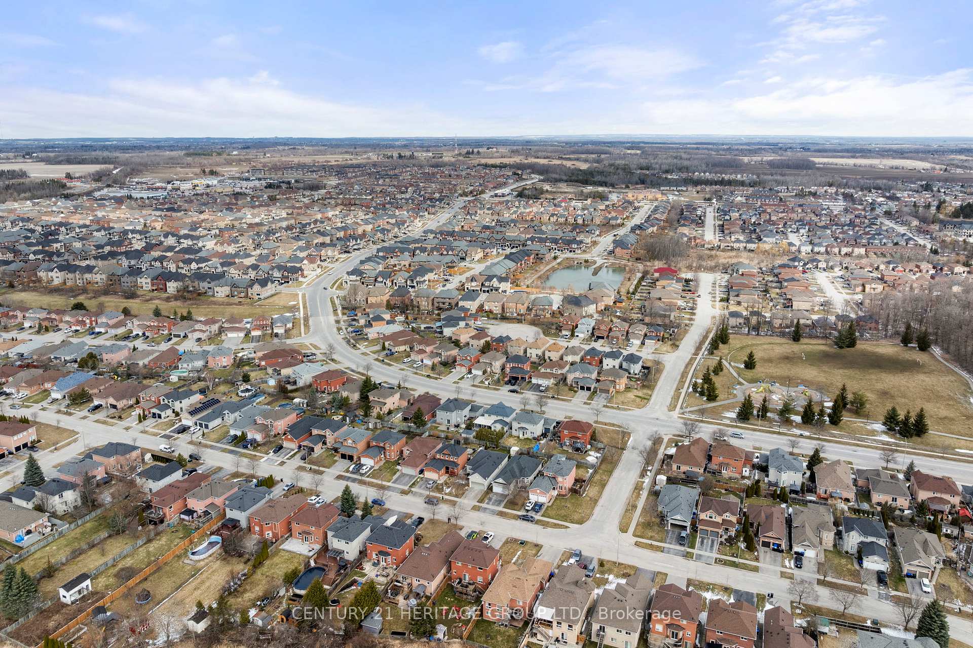 Photo 38 of 1901 Emerald Court, Innisfil, Alcona — HOMEH