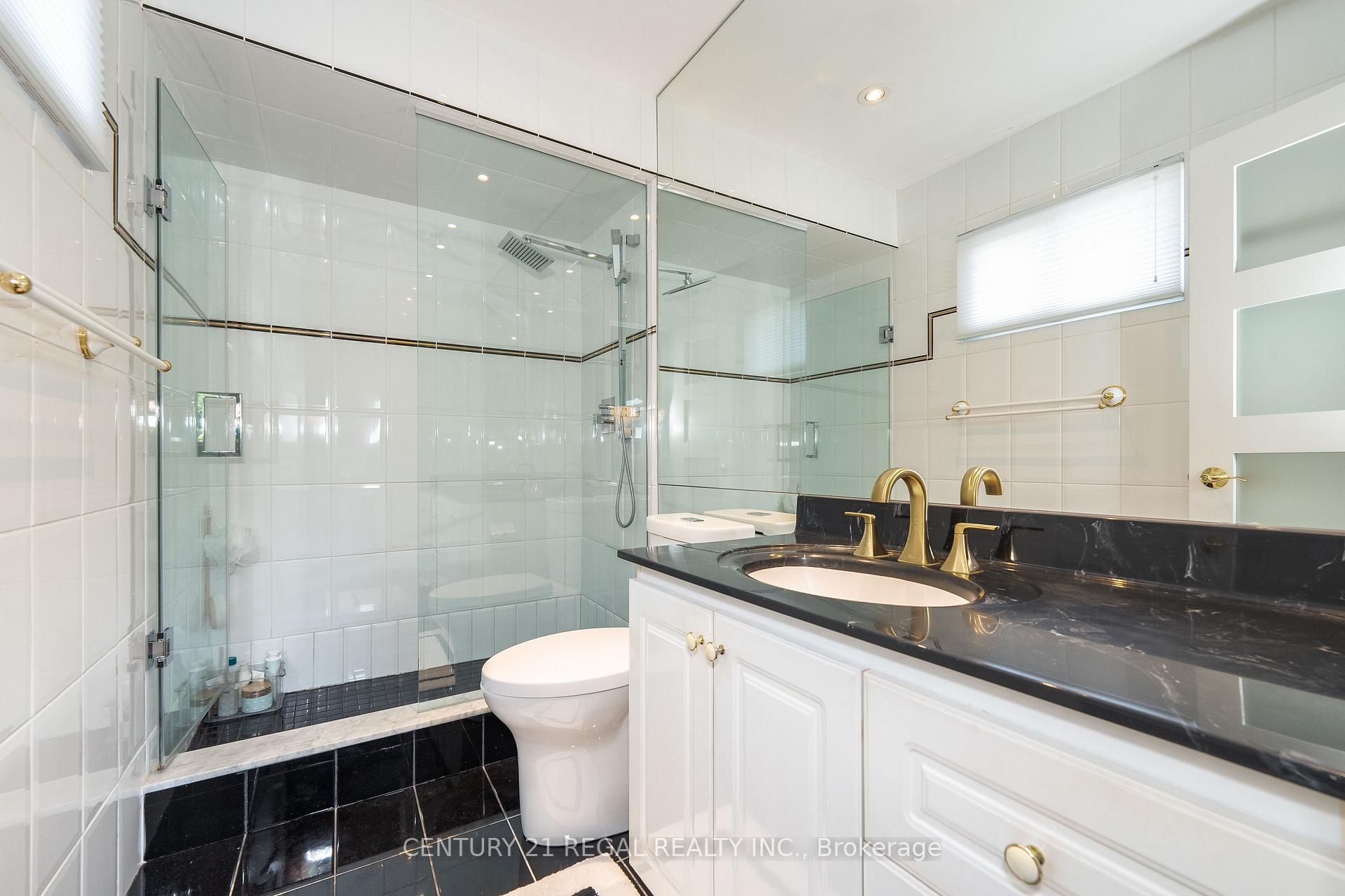 Photo 16 of 36 Lindemann Street, Markham, Aileen-Willowbrook — HOMEH
