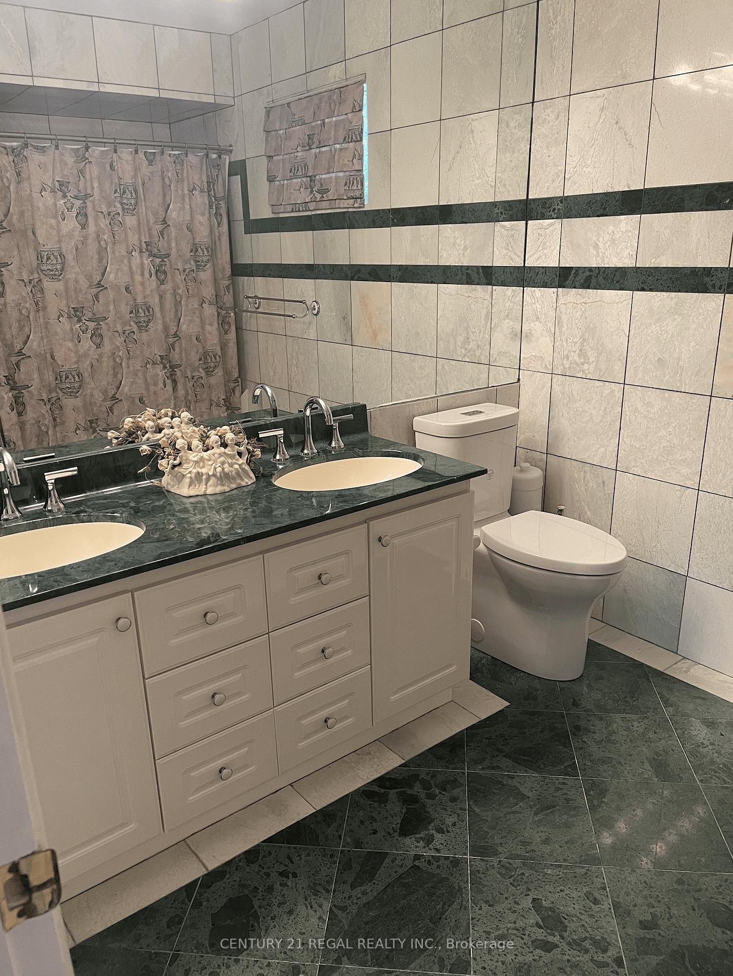 Photo 19 of 36 Lindemann Street, Markham, Aileen-Willowbrook — HOMEH