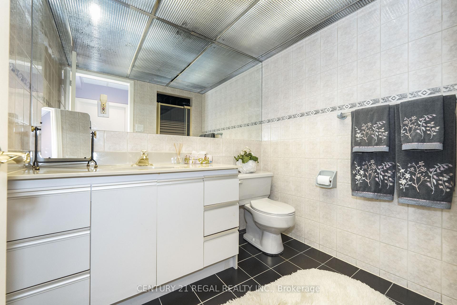 Photo 25 of 36 Lindemann Street, Markham, Aileen-Willowbrook — HOMEH