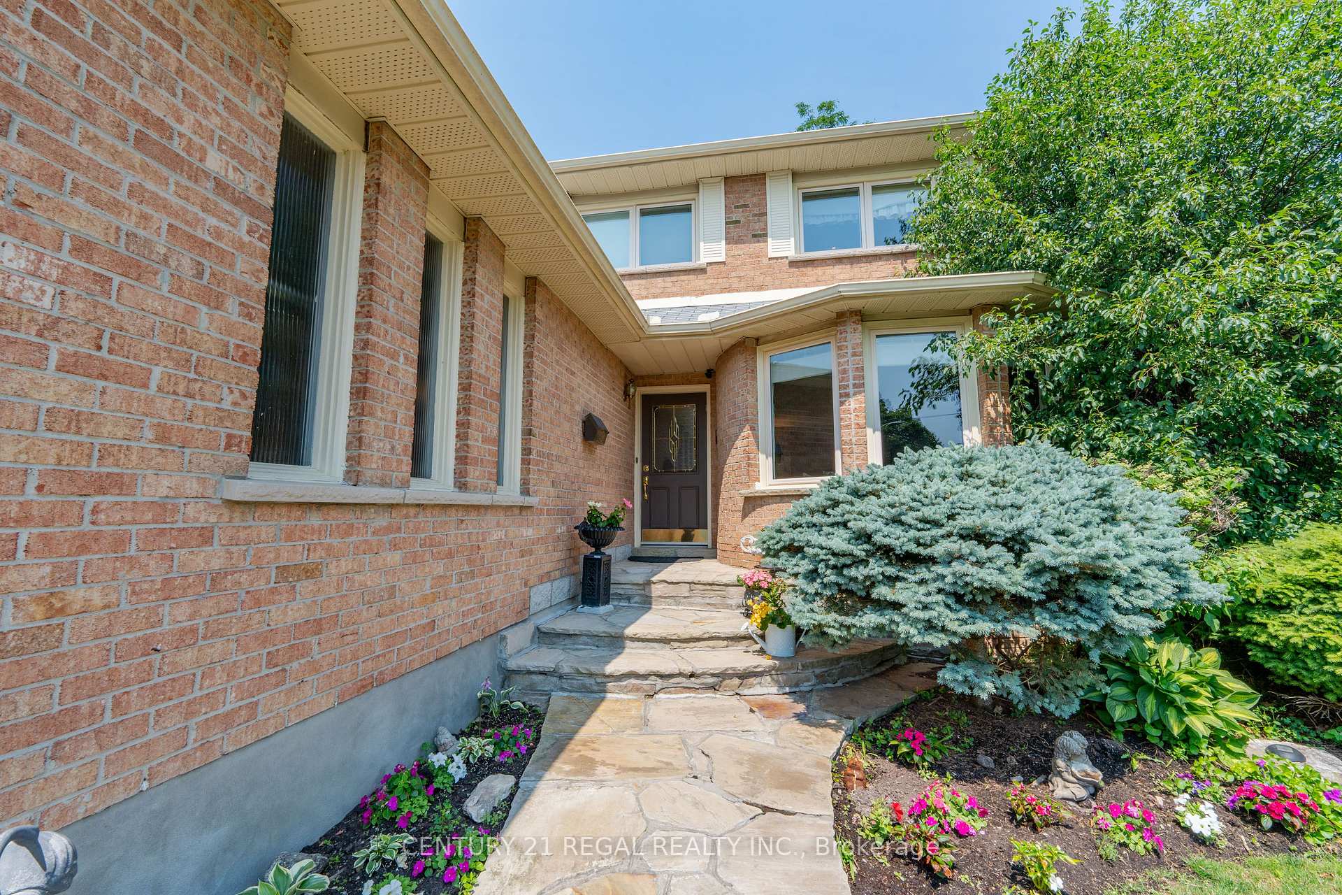 Photo 29 of 36 Lindemann Street, Markham, Aileen-Willowbrook — HOMEH