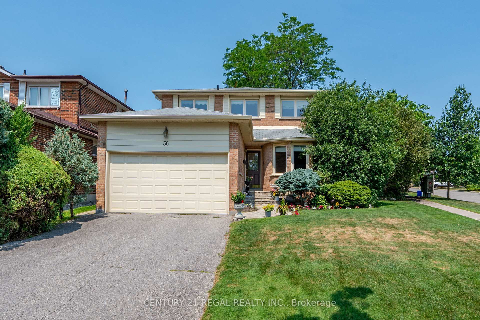 Photo 30 of 36 Lindemann Street, Markham, Aileen-Willowbrook — HOMEH
