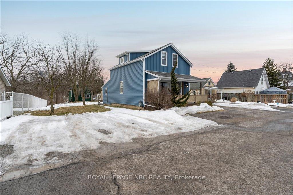 Front of 3384 Johnson Street E
