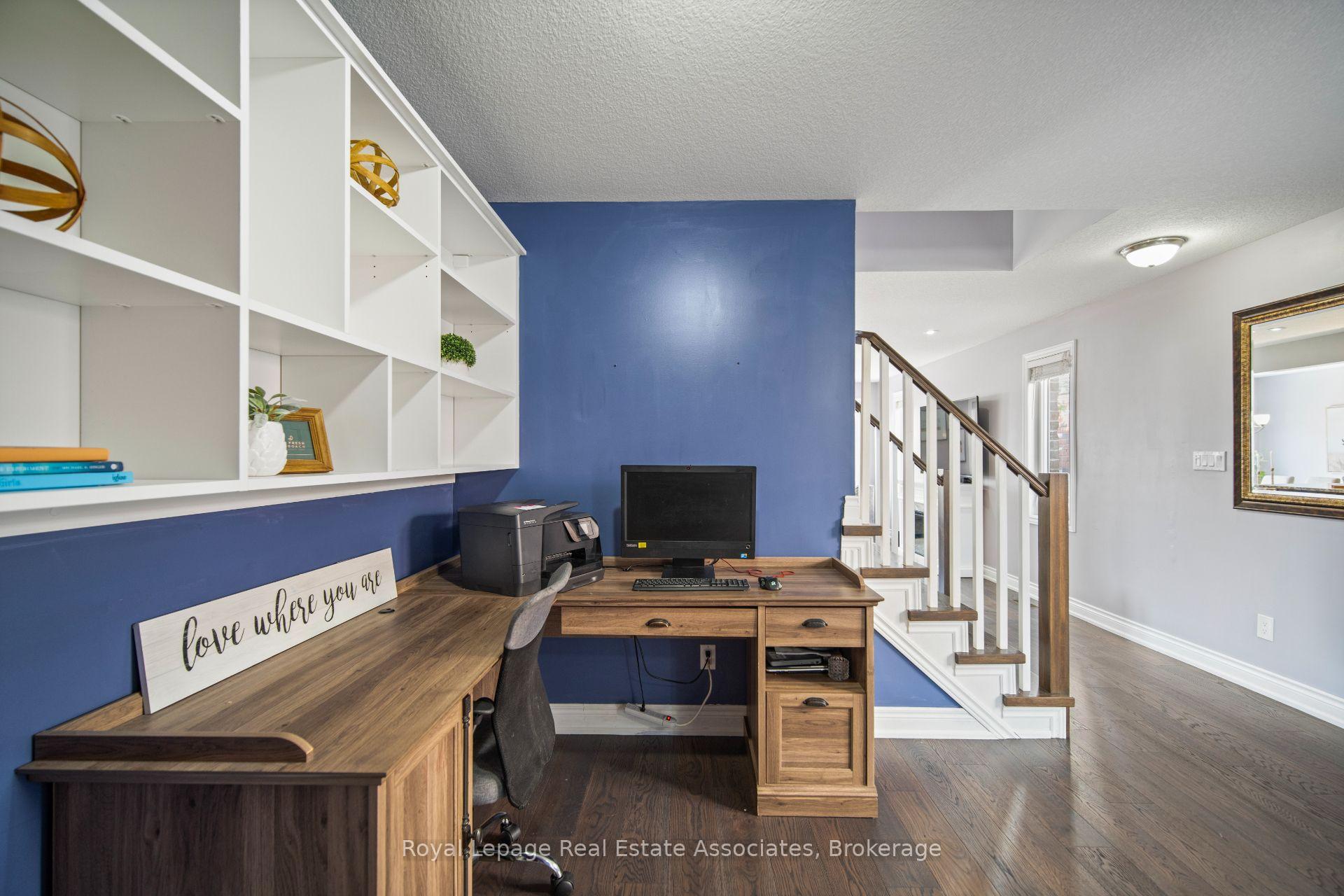 Photo 5 of 439 Moorlands Crescent, Kitchener — HOMEH