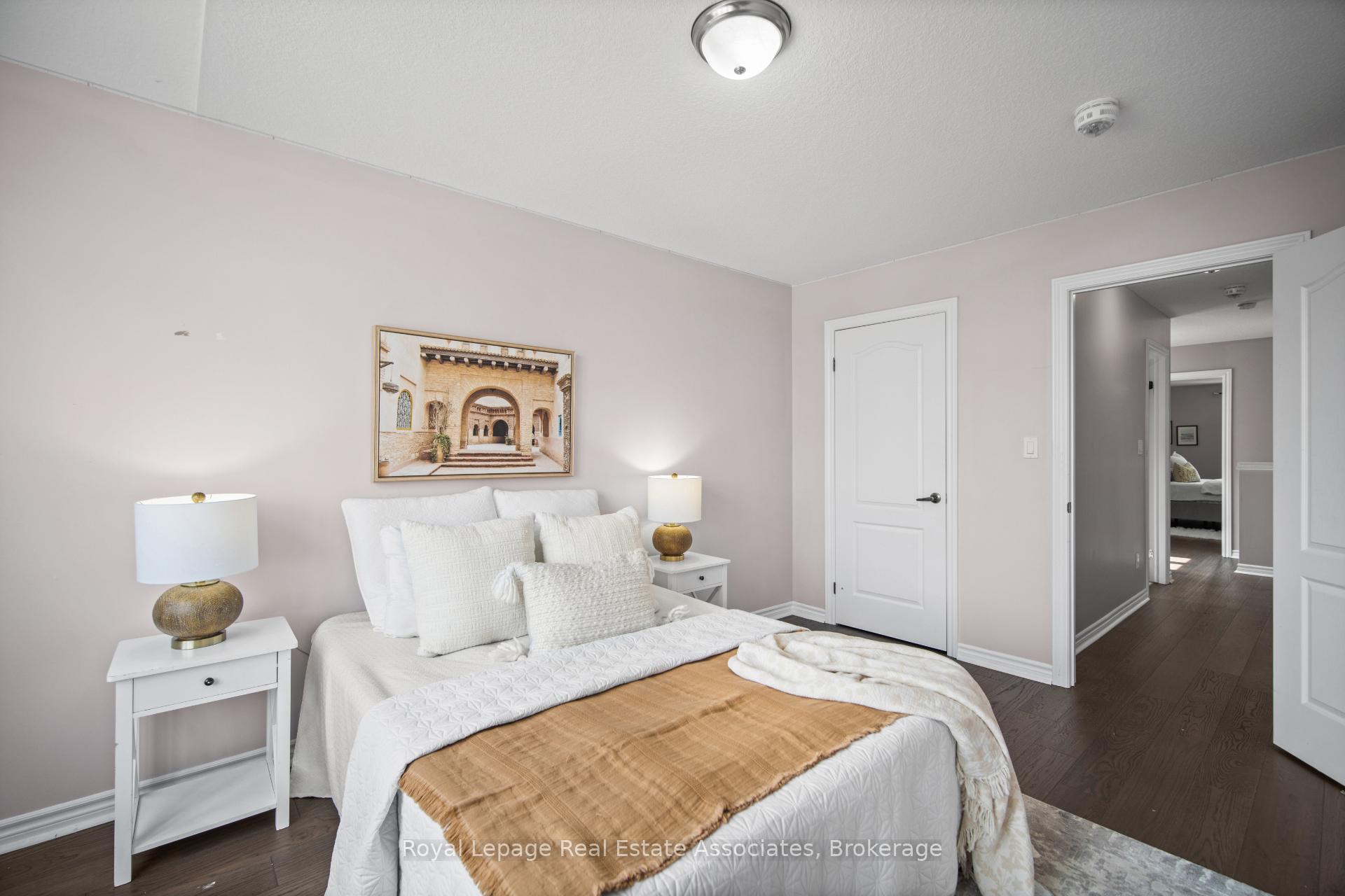 Photo 29 of 439 Moorlands Crescent, Kitchener — HOMEH
