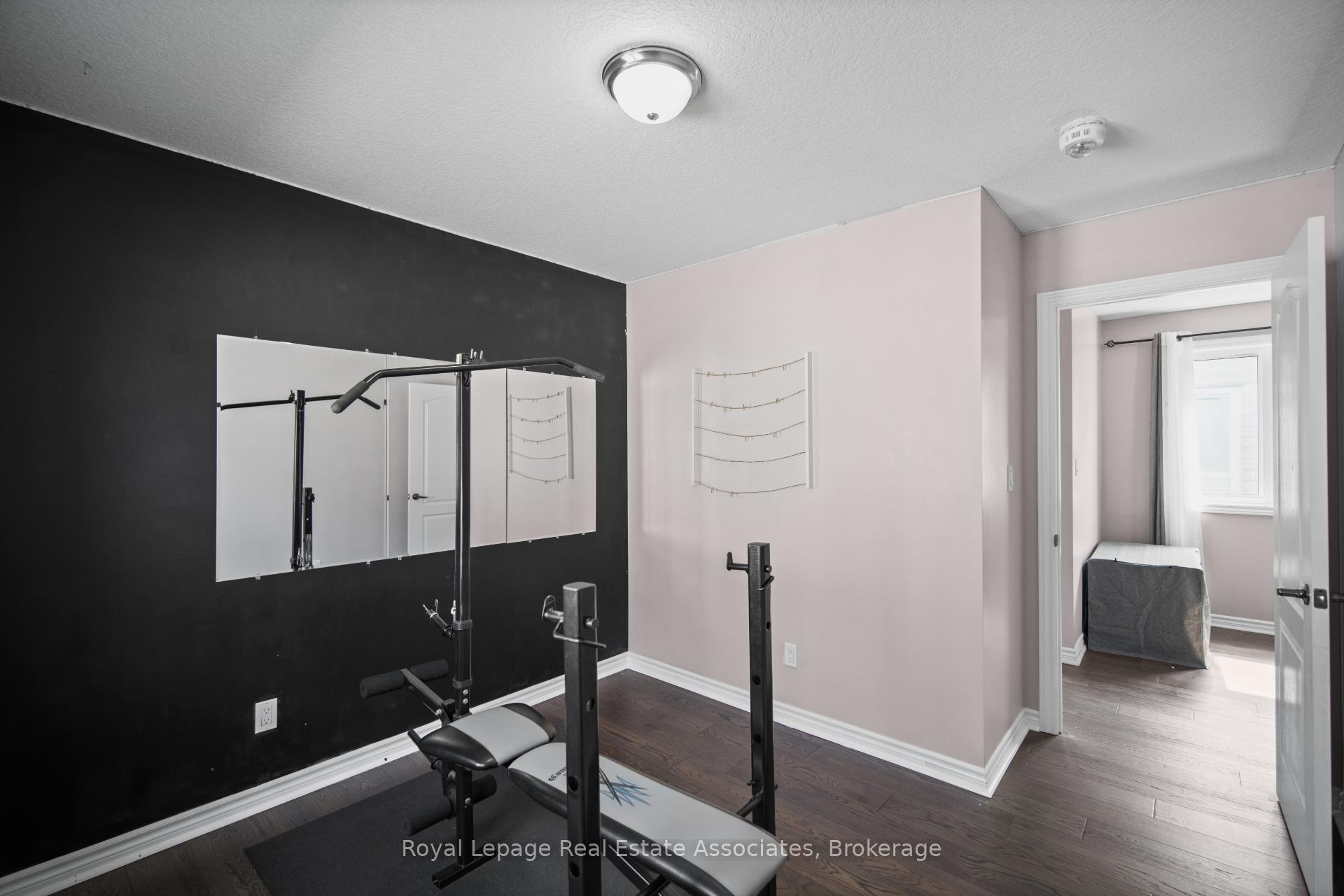 Photo 36 of 439 Moorlands Crescent, Kitchener — HOMEH