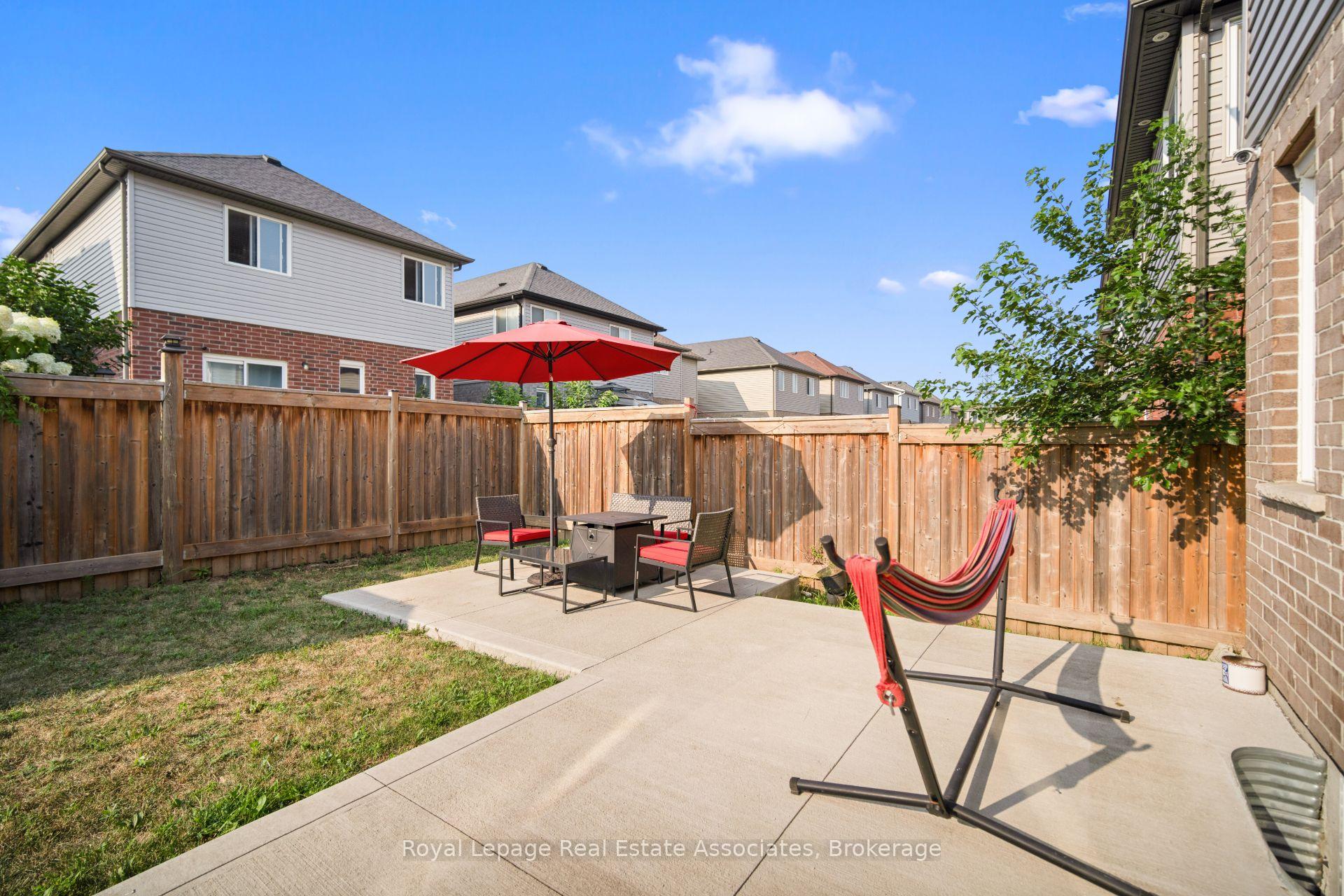 Photo 49 of 439 Moorlands Crescent, Kitchener — HOMEH
