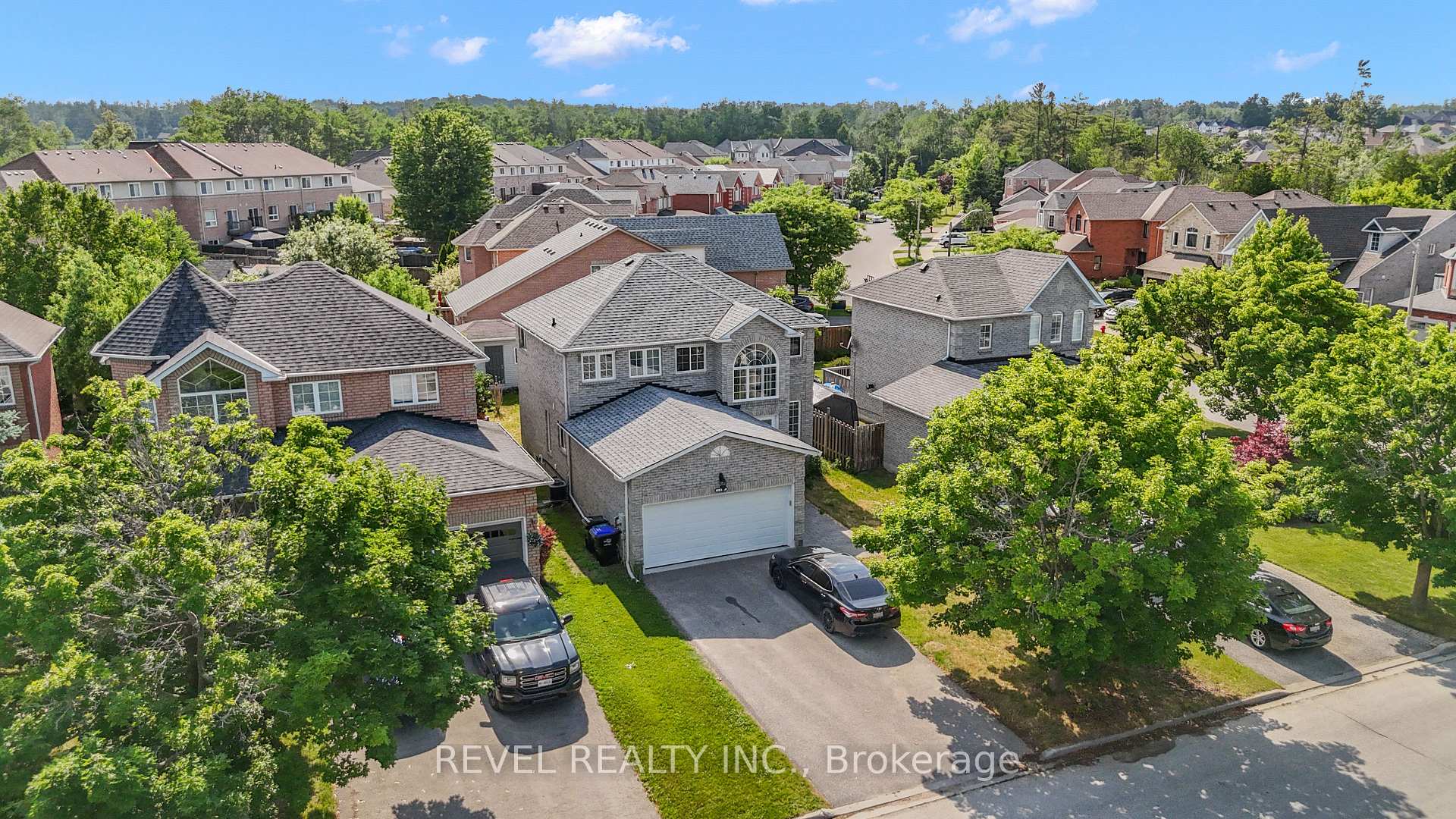 Photo 6 of 1850 Mill Street, Innisfil, Alcona — HOMEH