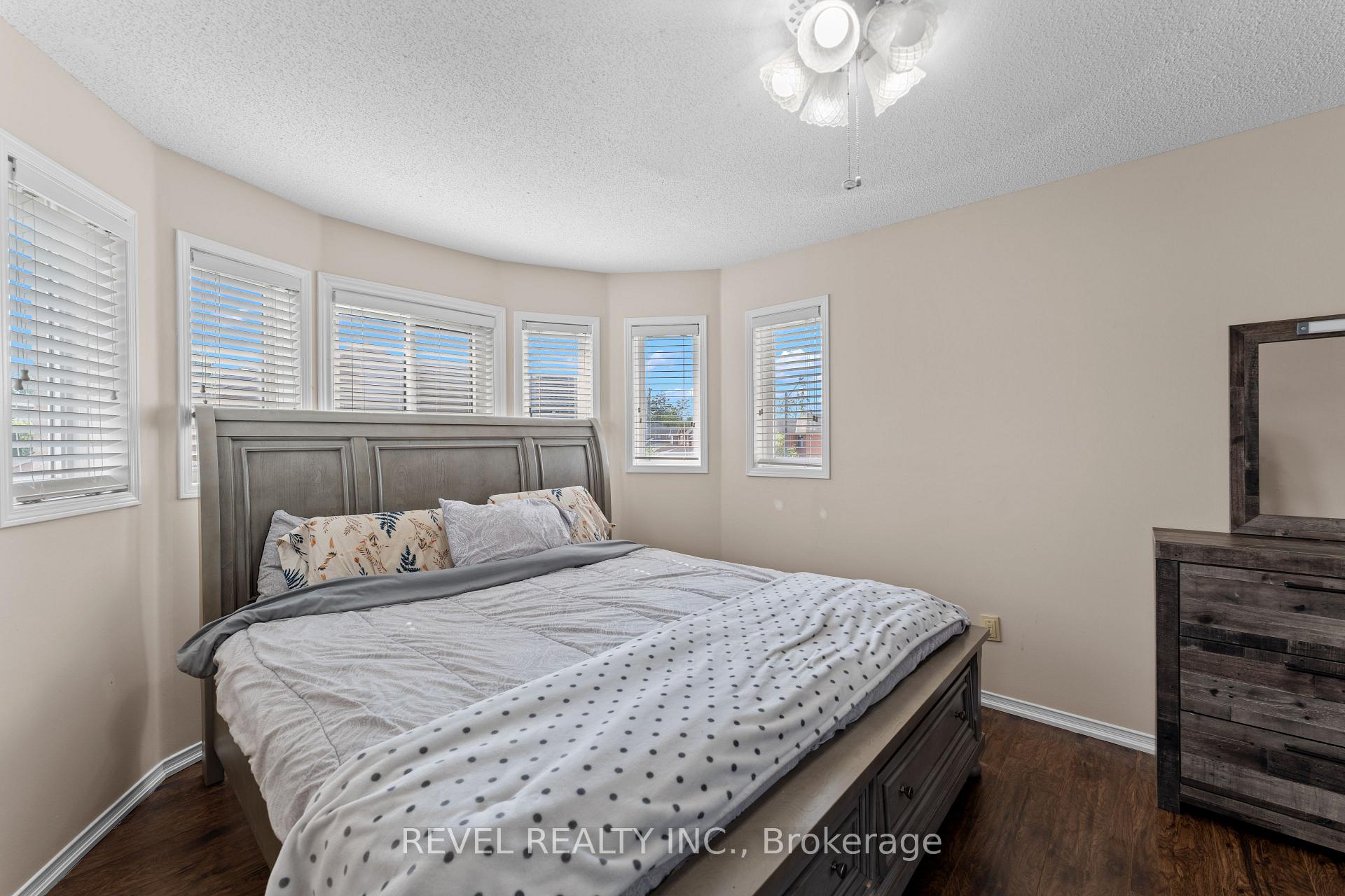 Photo 33 of 1850 Mill Street, Innisfil, Alcona — HOMEH