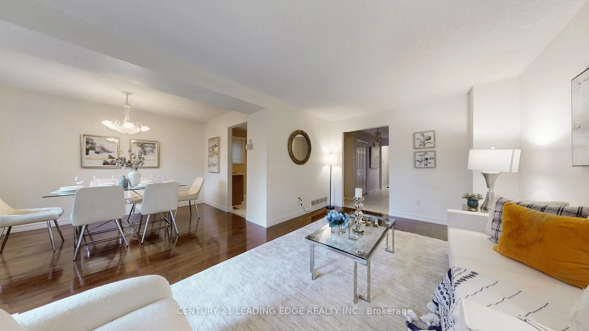 Photo 8 of 6 Adrian Crescent, Markham, Raymerville — HOMEH