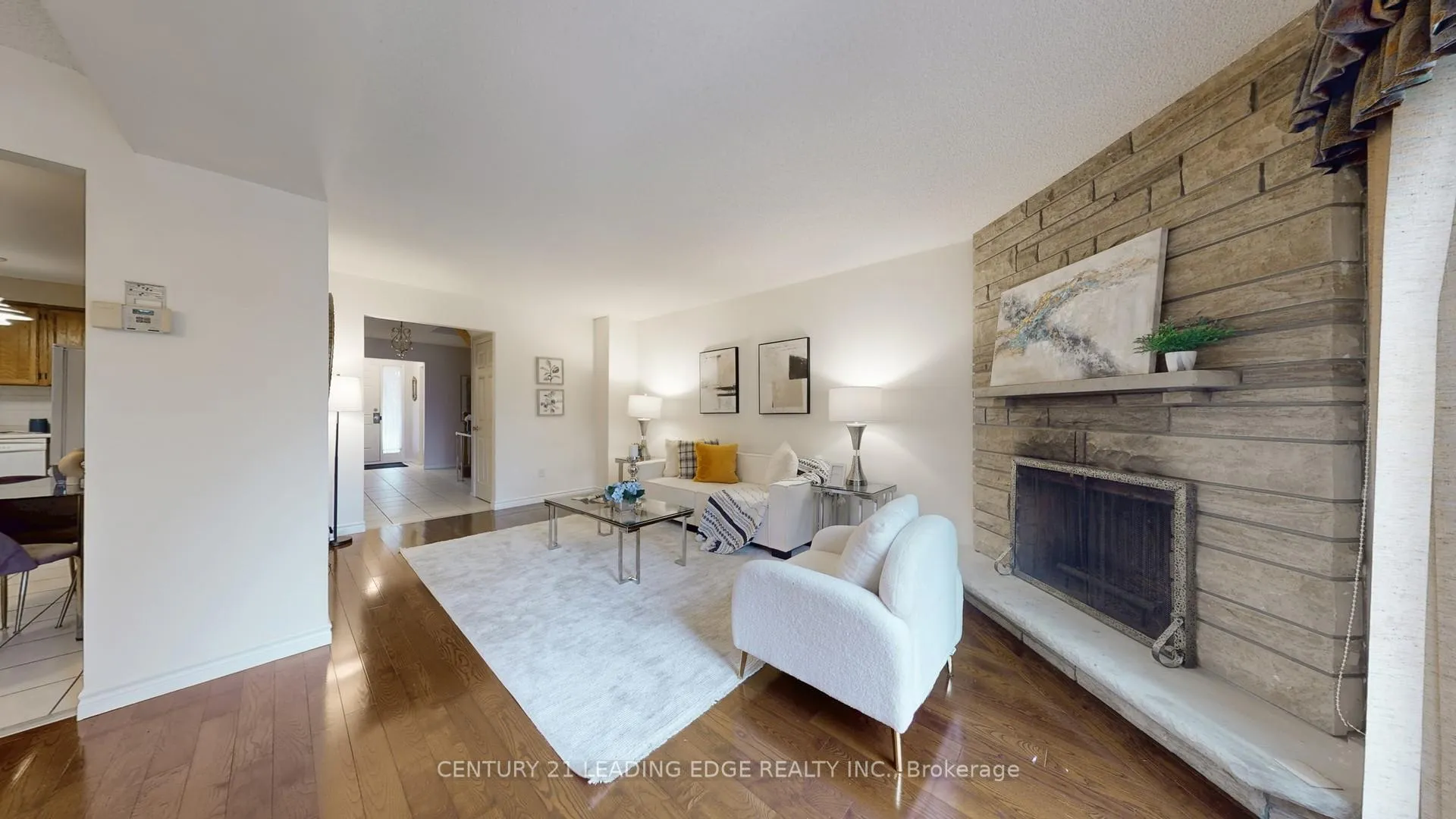 Photo 9 of 6 Adrian Crescent, Markham, Raymerville — HOMEH
