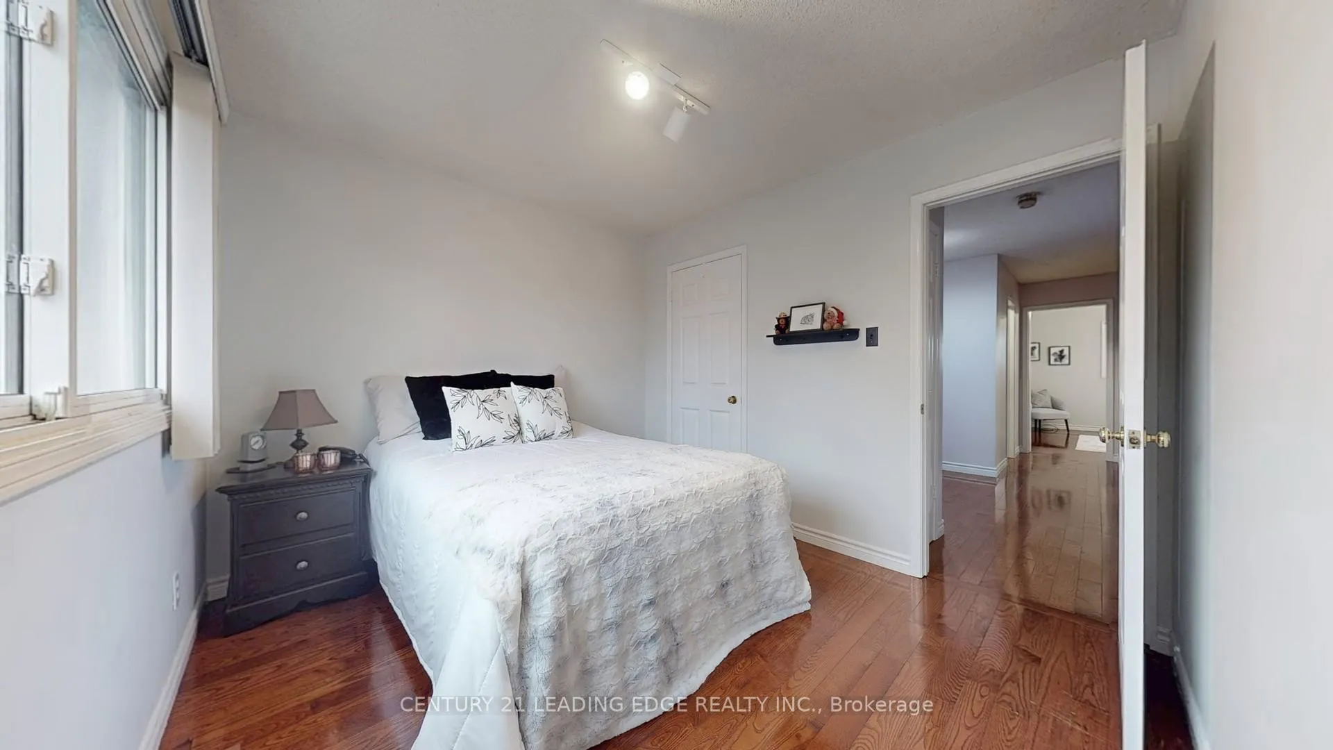 Photo 33 of 6 Adrian Crescent, Markham, Raymerville — HOMEH
