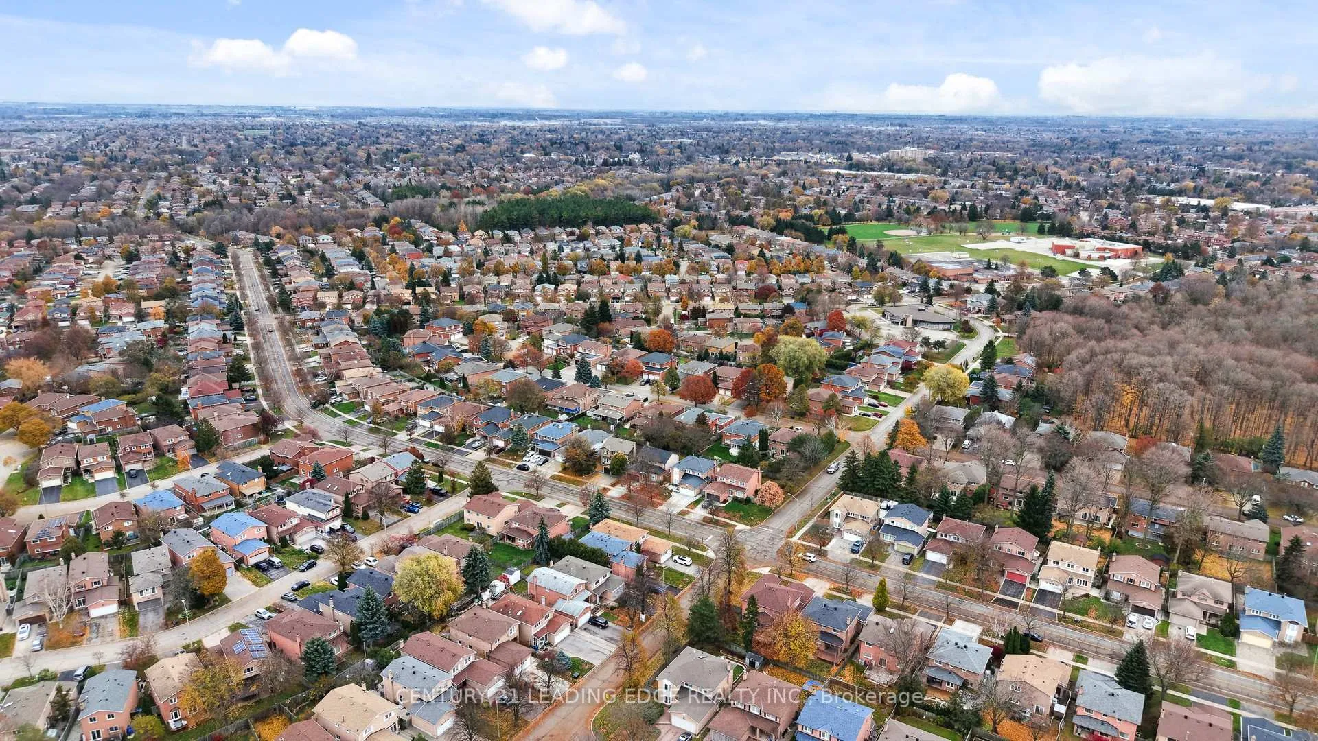 Photo 44 of 6 Adrian Crescent, Markham, Raymerville — HOMEH