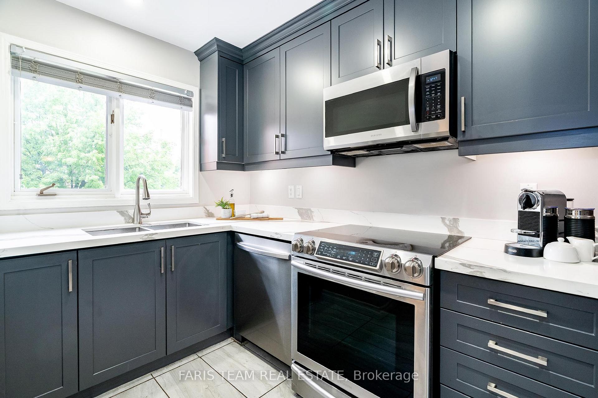 Photo 3 of 1201 Hill Street, Innisfil, Alcona — HOMEH