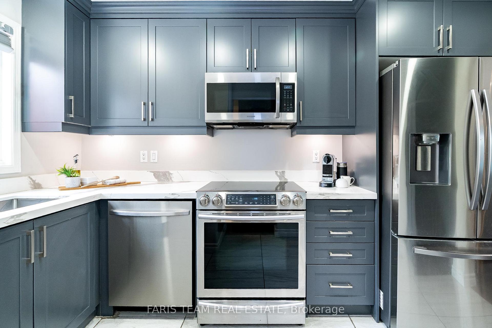 Photo 5 of 1201 Hill Street, Innisfil, Alcona — HOMEH