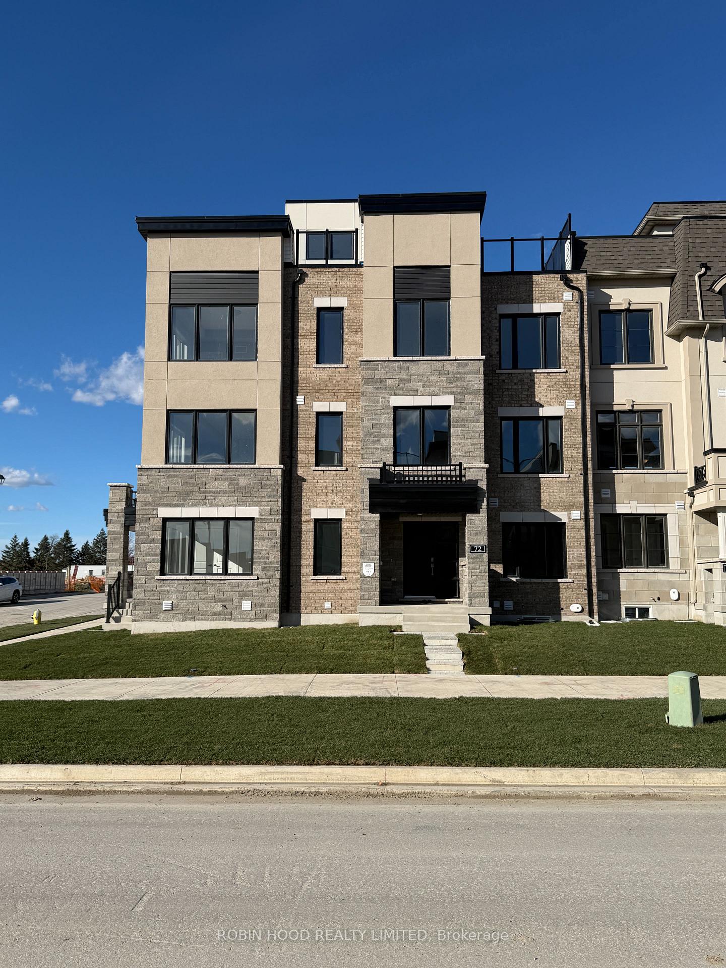 Photo 1 of 72 York Downs Boulevard, Markham, Angus Glen — HOMEH